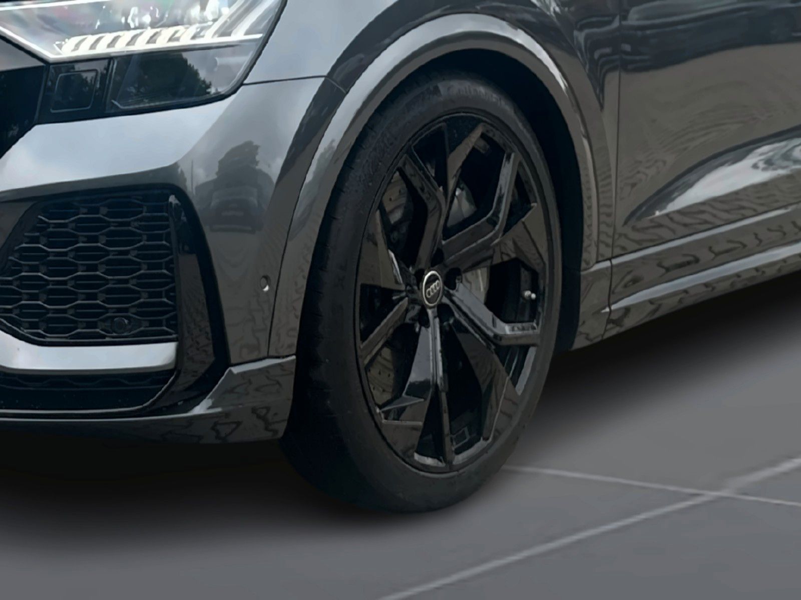 Audi RSQ8 quattro Dynamik+/305km/h/B&O/Massage