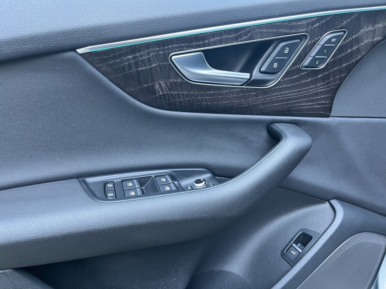 Audi Q7 50 TDI quattro/7 Sitzer/Matrix LED tiptronic