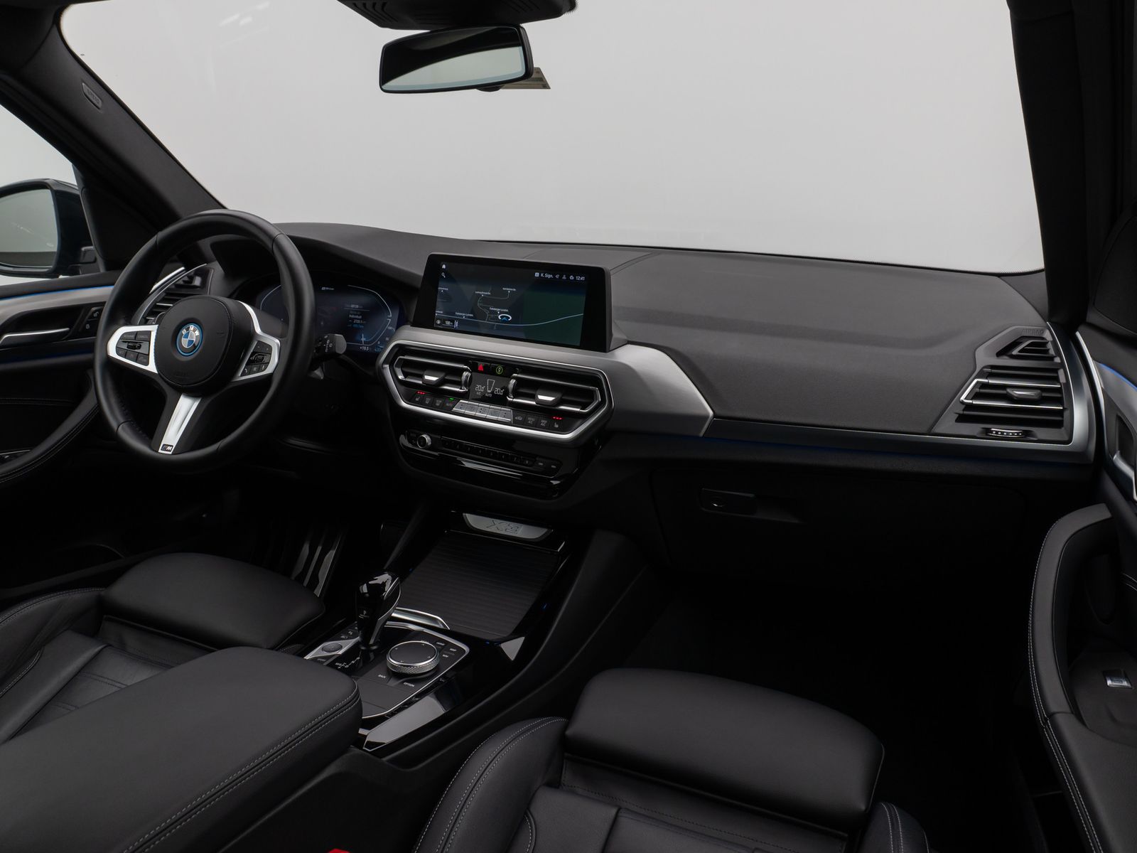 BMW X3 xD30e M Sport - Samsaru's Car Outlet