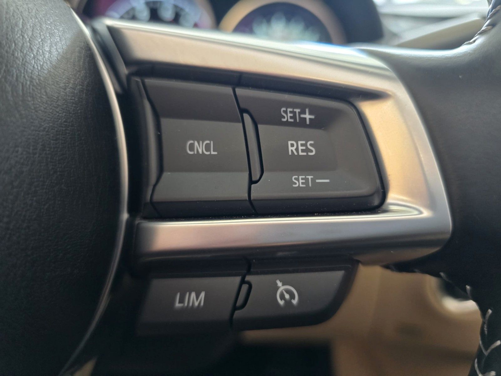 Mazda MX-5 Kazari *184 PS*RFK*NAV*BOSE*LED*