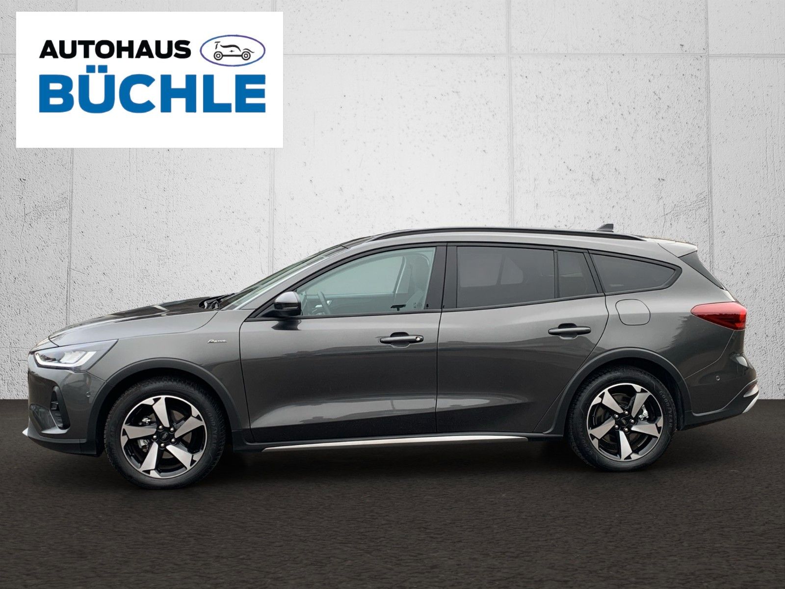 Ford FOCUS ACTIVE X+AUTOMATIK+NAVI+KAMERA+PANORAMA!