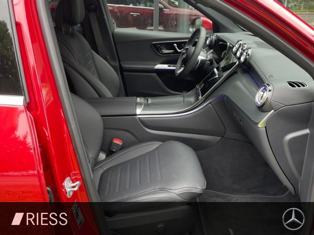 Mercedes-Benz GLC 300 d 4M AMG+AHK+PANO+20''+DISTR+MEM+DIGI+36