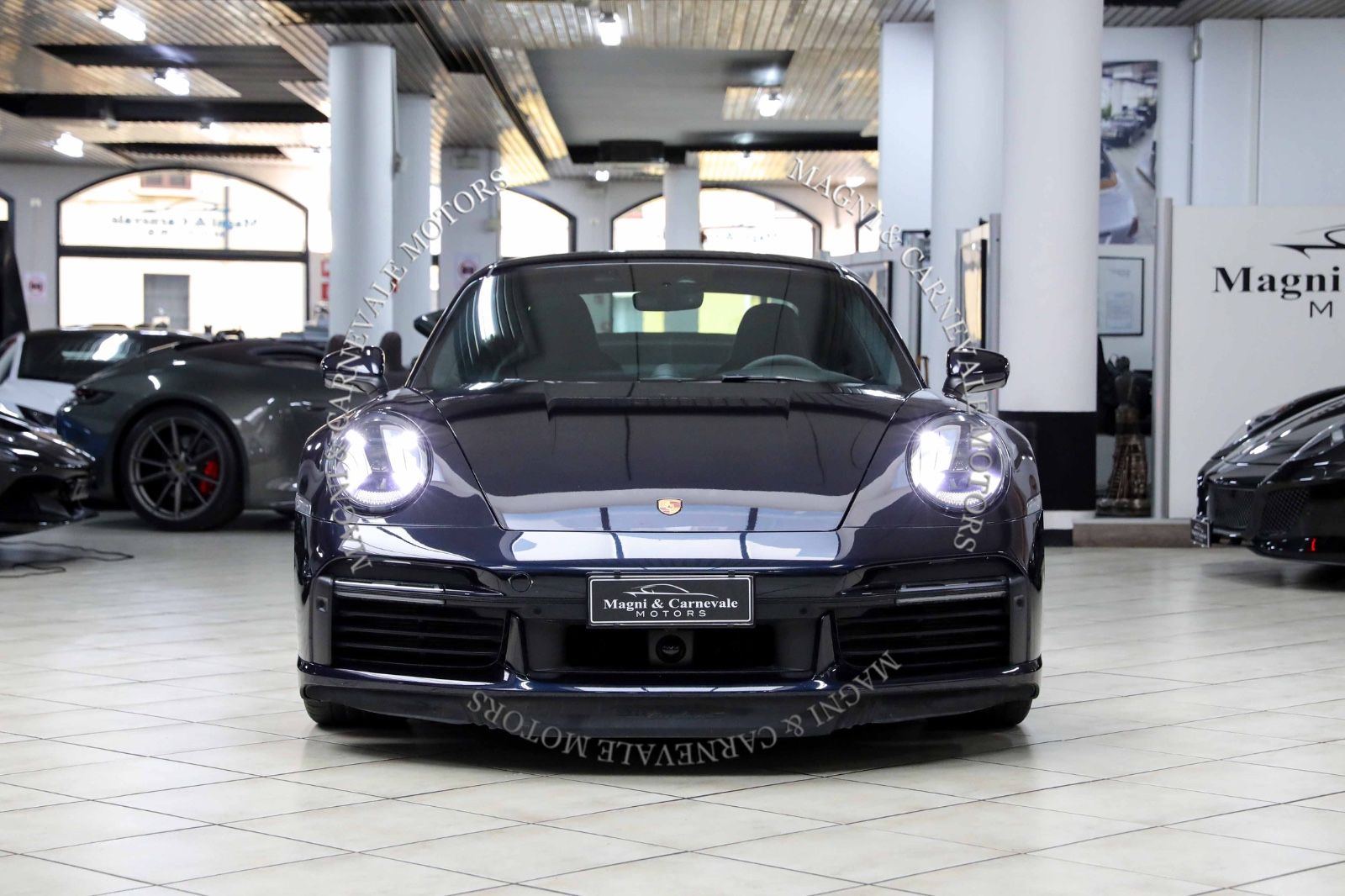 Porsche 992 Turbo S - Samsaru's Car Outlet
