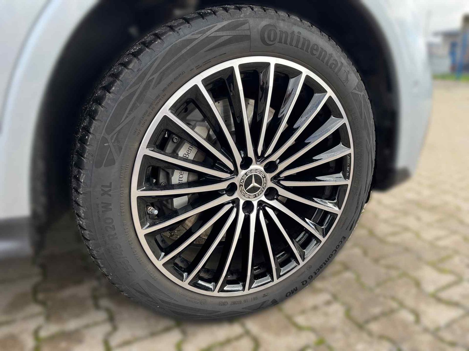 Mercedes-Benz GLC 300 d 4M AMG-Pano+AHK+360+H-Lenk+AIR+DIGITAL
