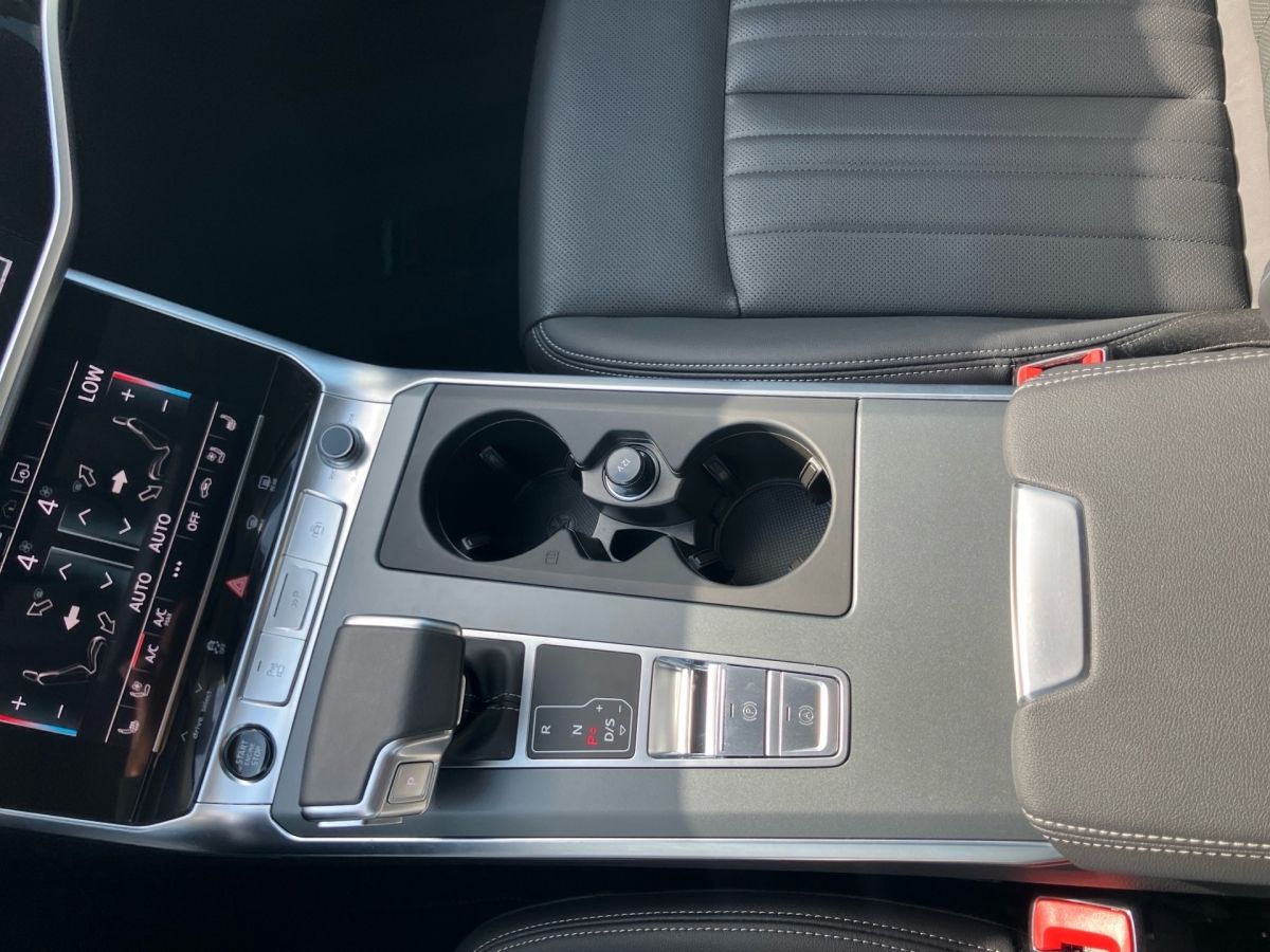 Audi A6 Avant 45 TFSI - Samsaru's Car Outlet