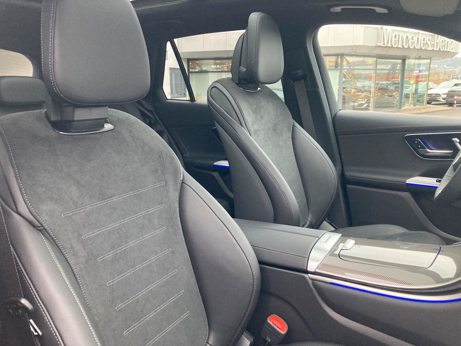 Mercedes-Benz GLC 300 de 4M AMG Line Pano*AHK*Distronic*360°-K