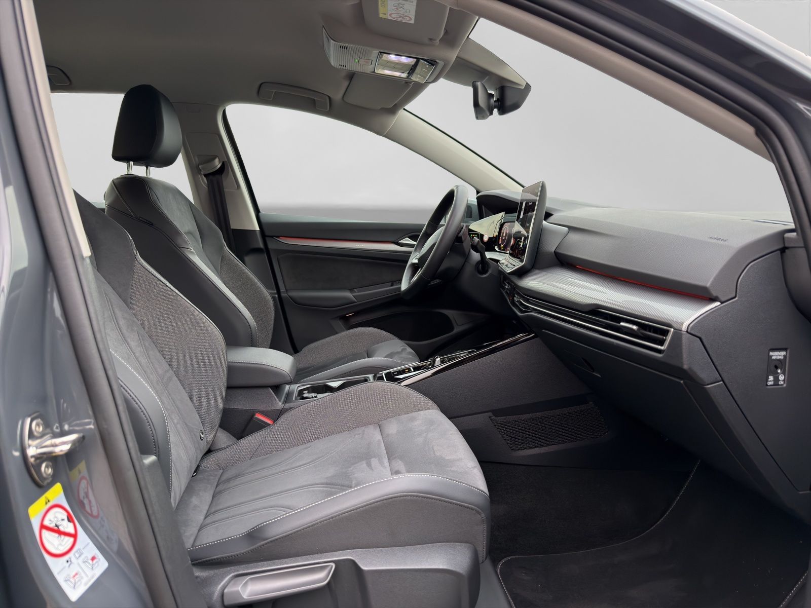 Volkswagen Golf 1.5 eTSI DSG STYLE MATRIX ASSIST AREAVIEW