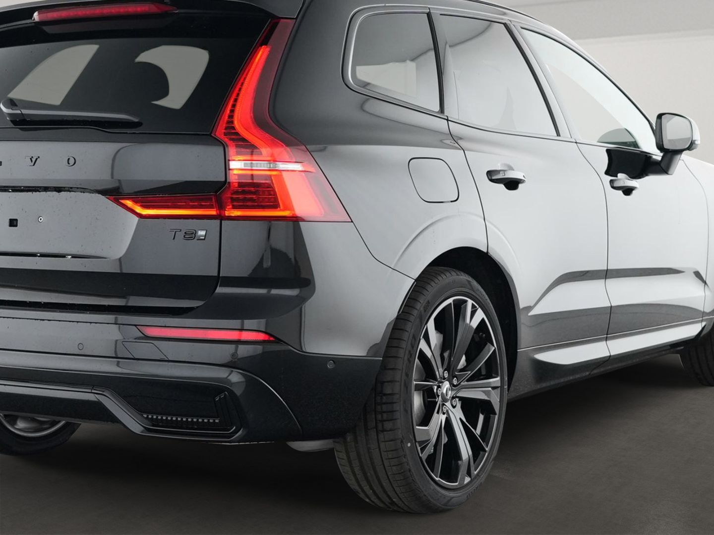 Volvo XC60 Ultra Black Edition Plug-In Hybrid AWD T8 E