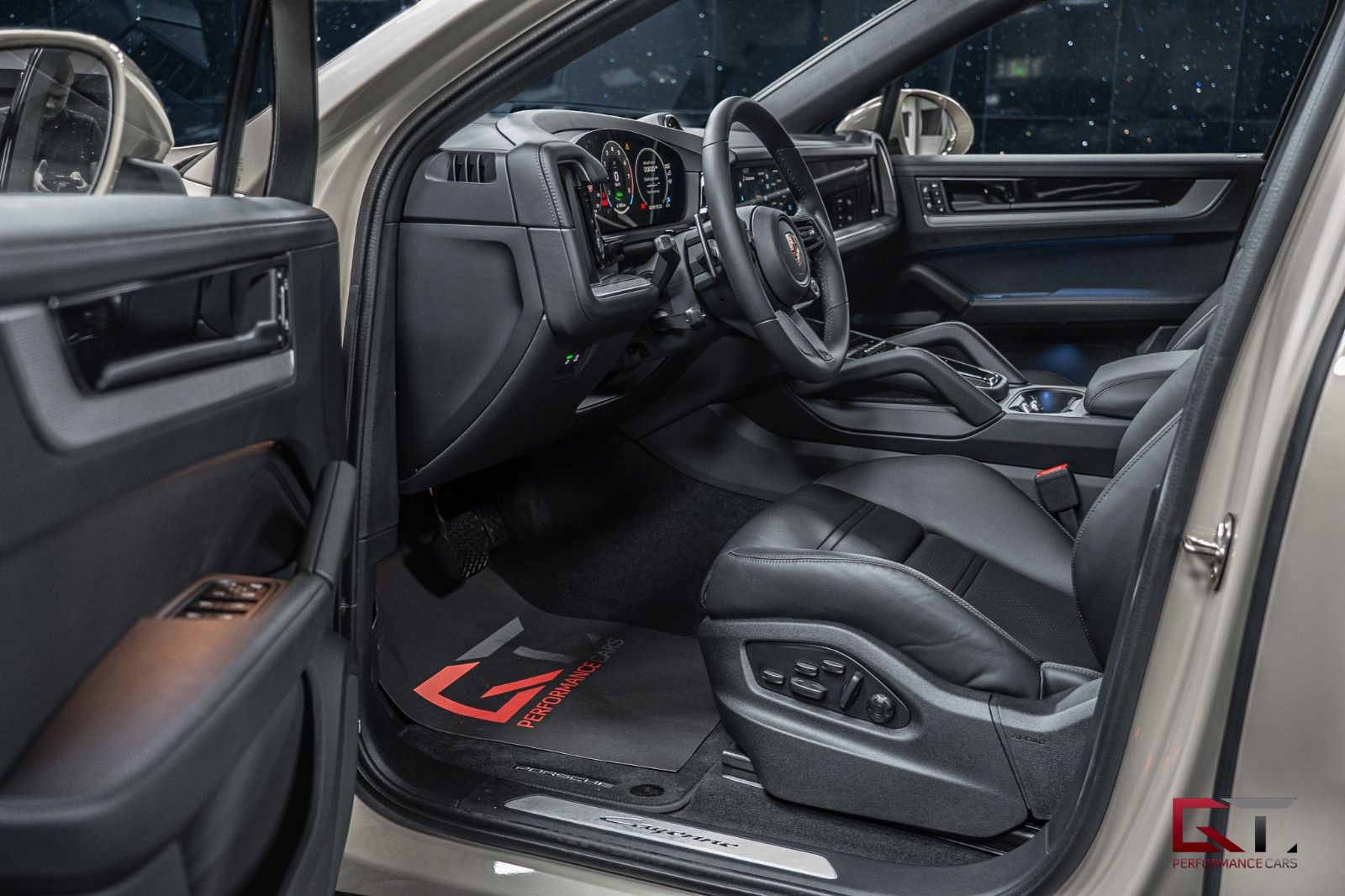 Porsche Cayenne E-Hyb Coupé 2025 SportDesign 75Years 22"
