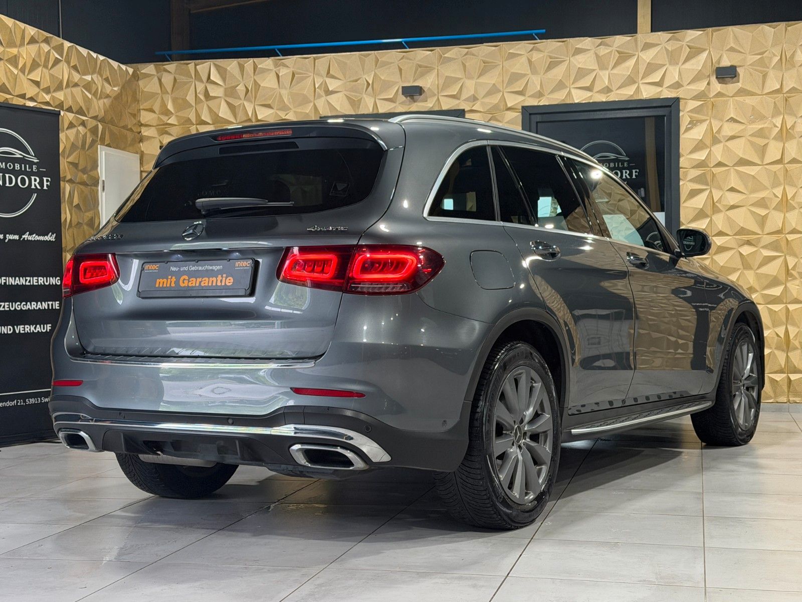 Mercedes-Benz GLC 400d 4Matic *AMG*Panorama*MBUX*Memory