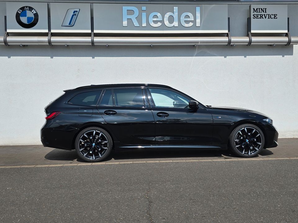 BMW 320d Touring M Sportpaket*AHK*ACC*ab 2,49% eff.*