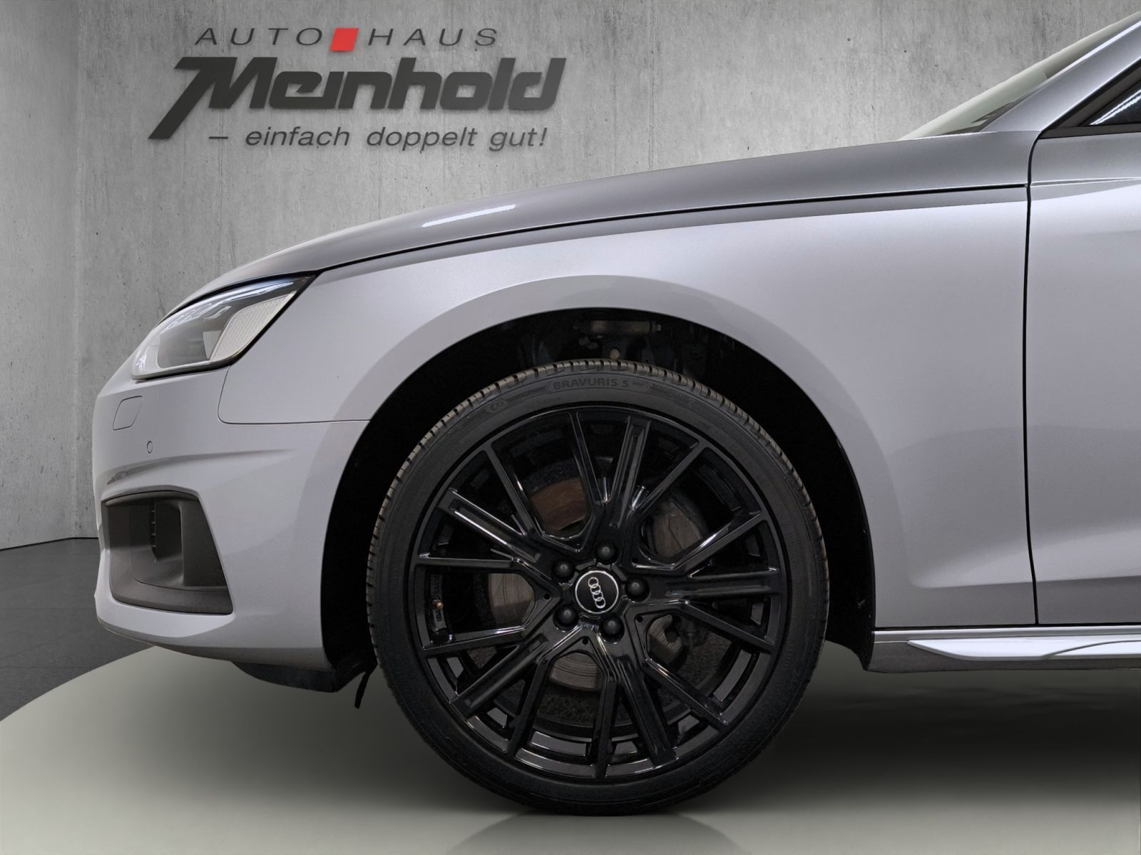 Audi A4 Avant 40 TDI quattro S tronic - Samsaru's Car Outlet