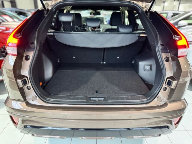 Mitsubishi Eclipse Cross Mitsubishi Plug-In Hybrid Plus MJ2