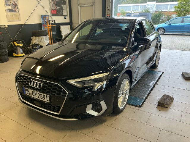 Audi A3 Sportback 40 TFSIe LED Navi Sound CarPlay Cam