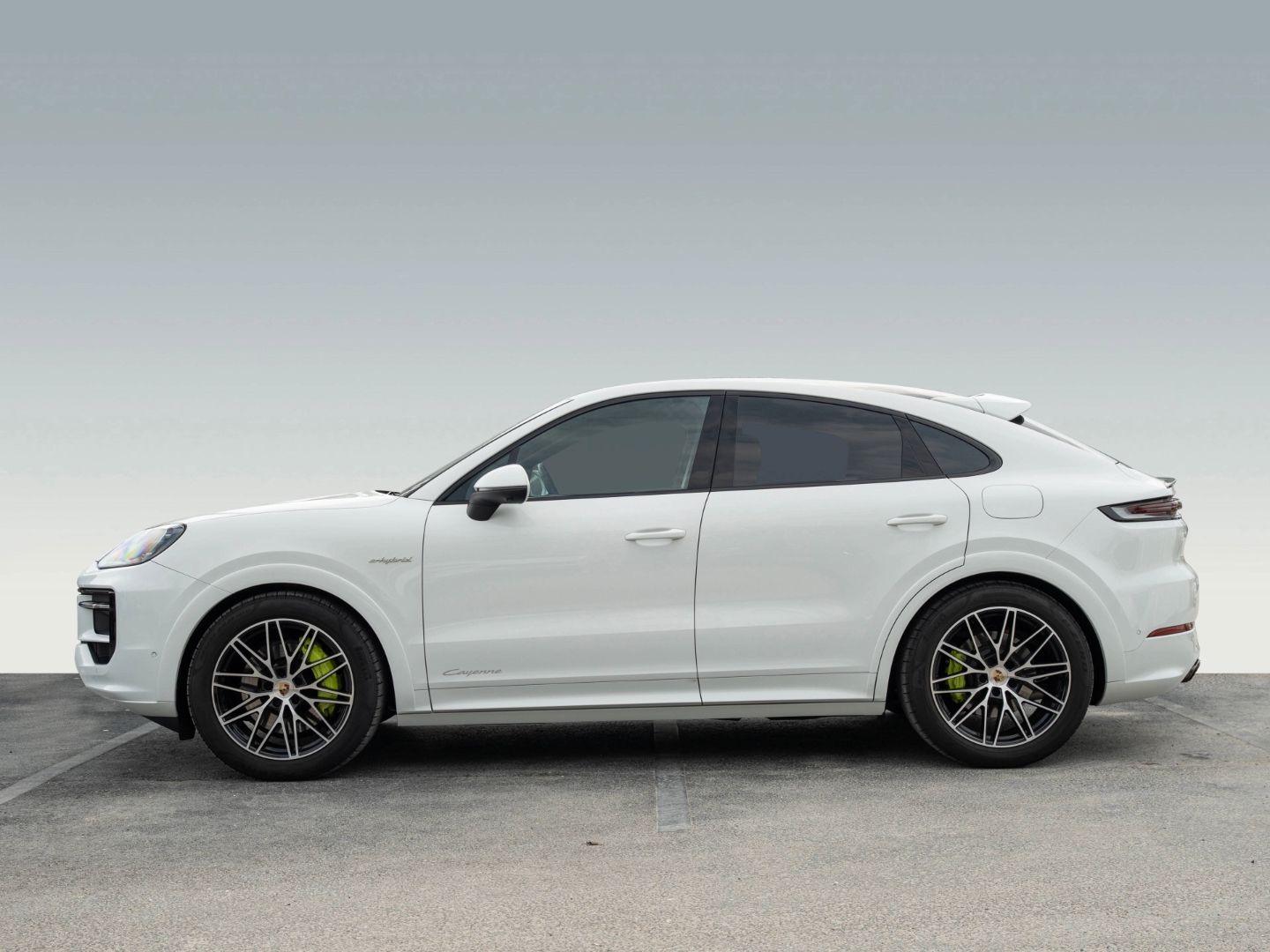 Porsche Cayenne E-Hybrid Coupe InnoDrive Surround View