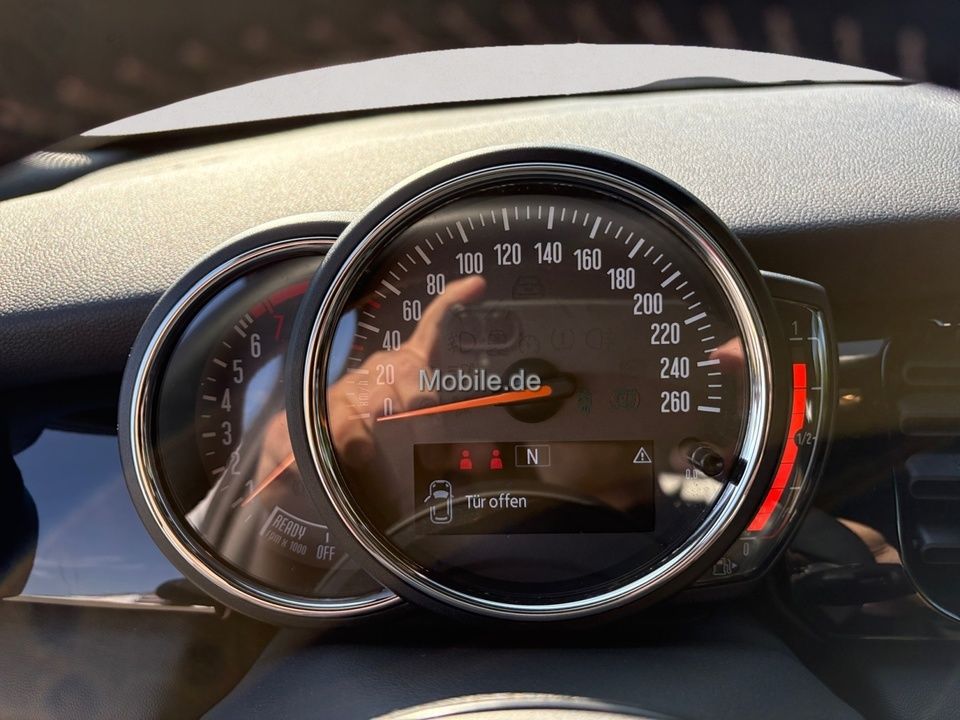 MINI Cooper JCW Trim - Samsaru's Car Outlet