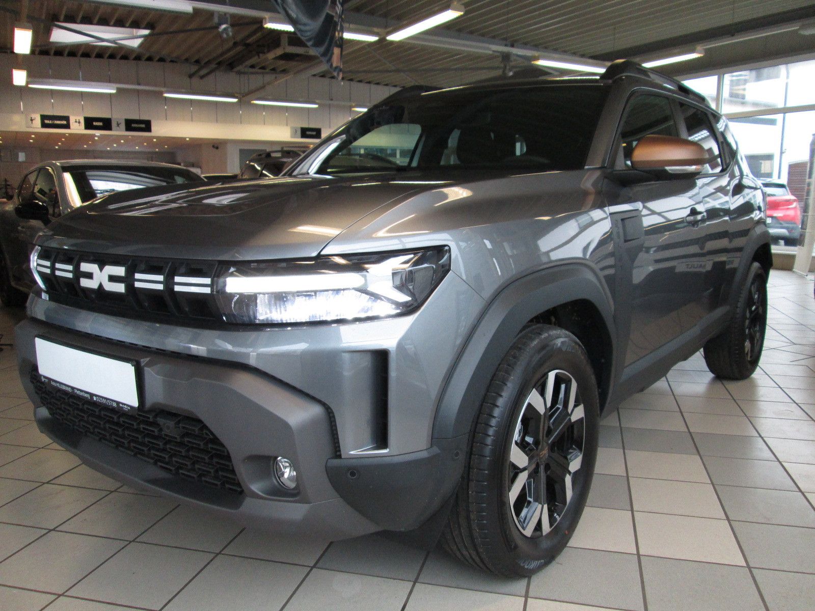 Dacia Duster III TCe 130 Extreme - Samsaru's Car Outlet