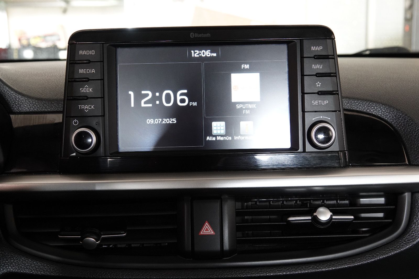 Kia Picanto Spirit - Samsaru's Car Outlet