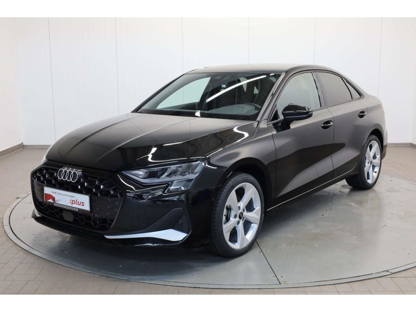 Audi A3 Limousine 30 TFSI advanced S-Tronic 18''/NAV