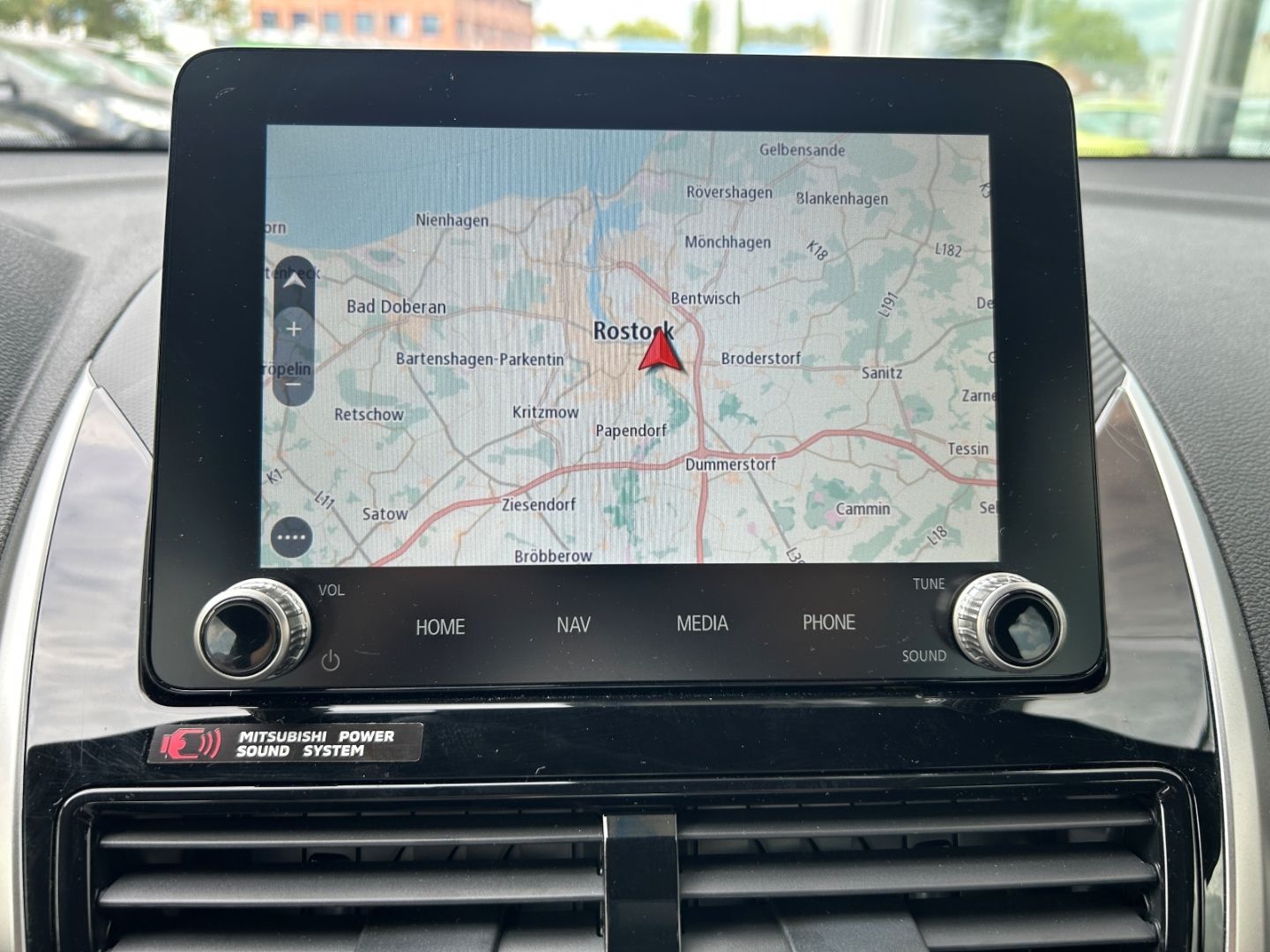 Mitsubishi Eclipse Cross PHEV Plus Select  4WD 2.4 Navi, So