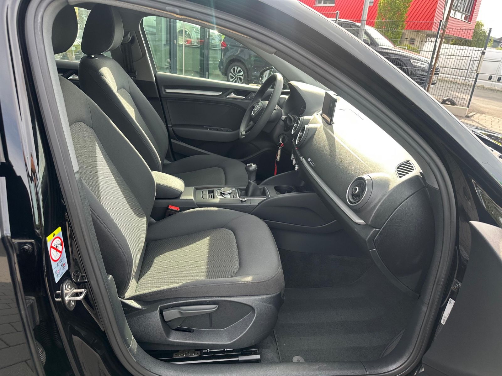 Audi A3 Limousine 30 TFSI - Samsaru's Car Outlet