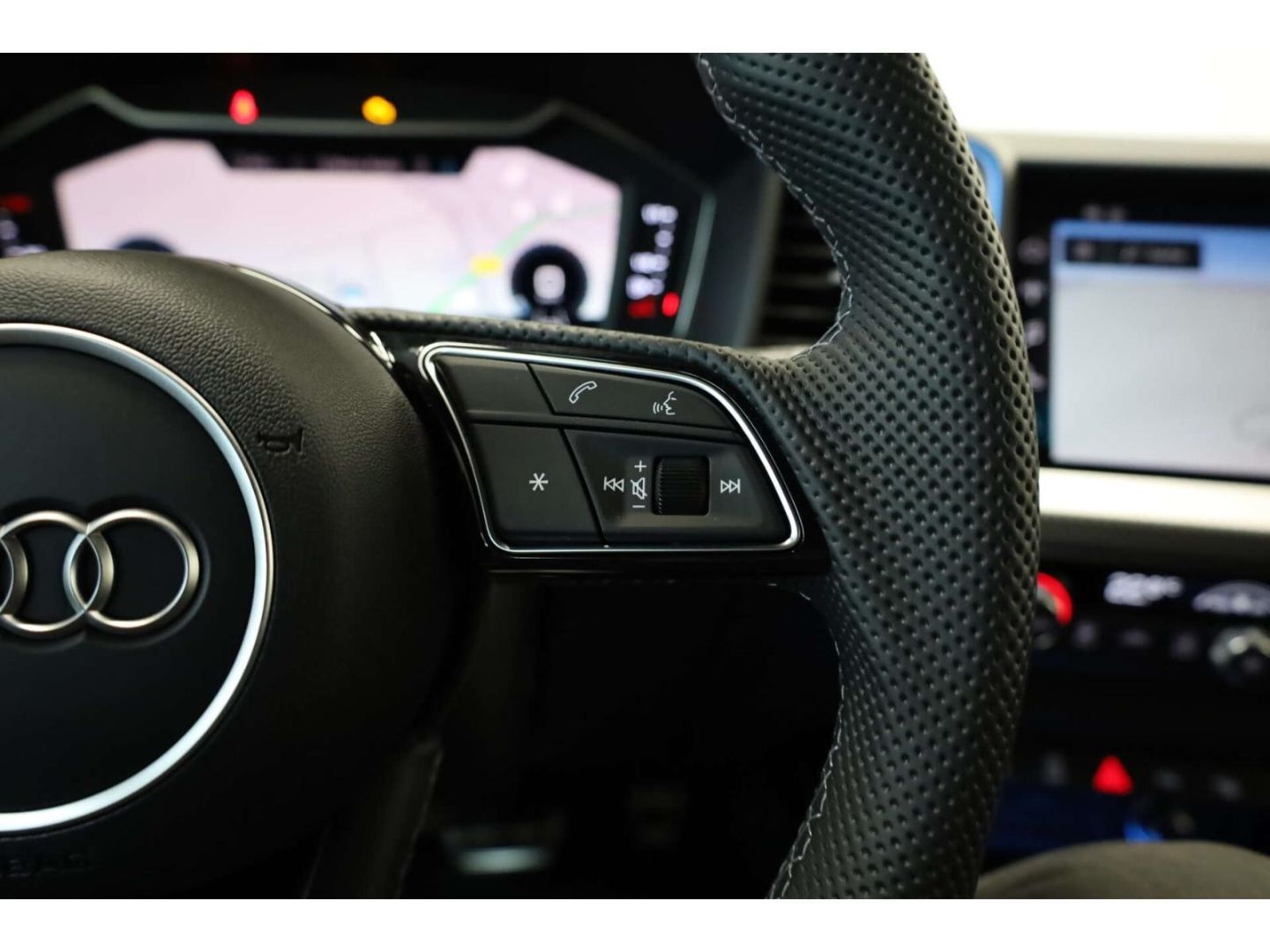 Audi A1 Sportback 30 TFSI S line plus