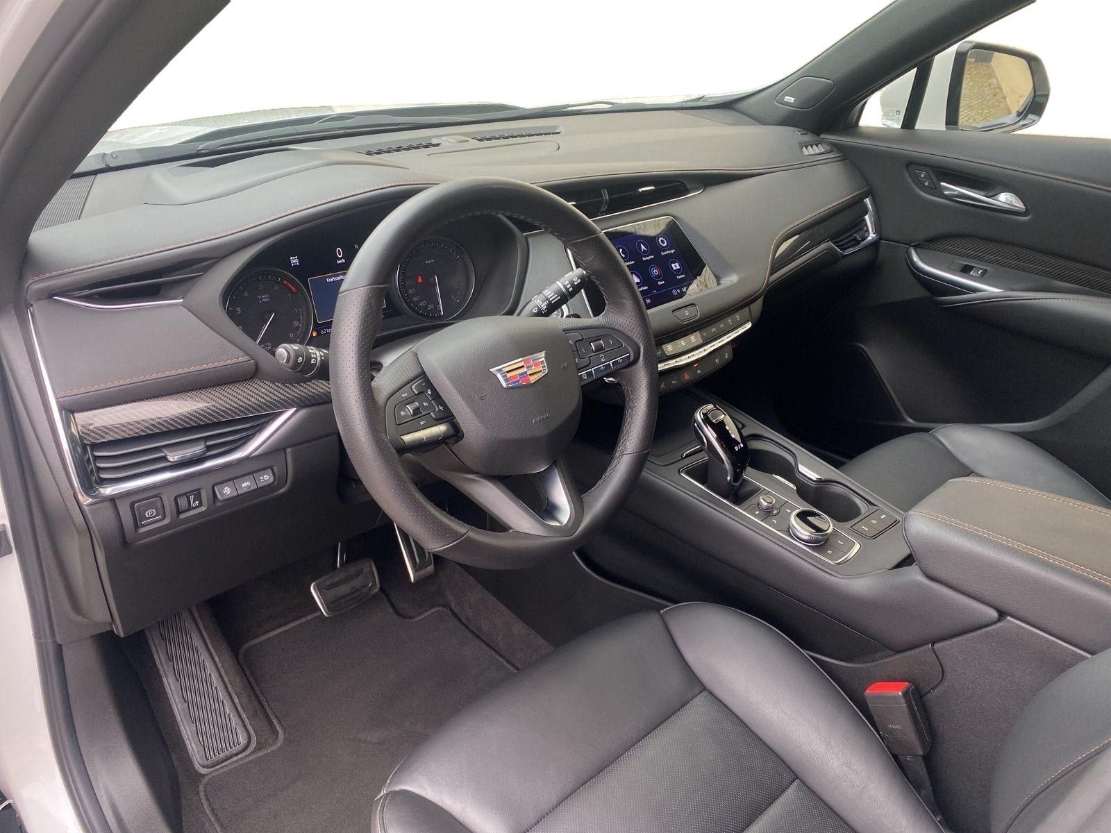 Cadillac XT4 2.0 T Sport AWD *Vollausstattung*