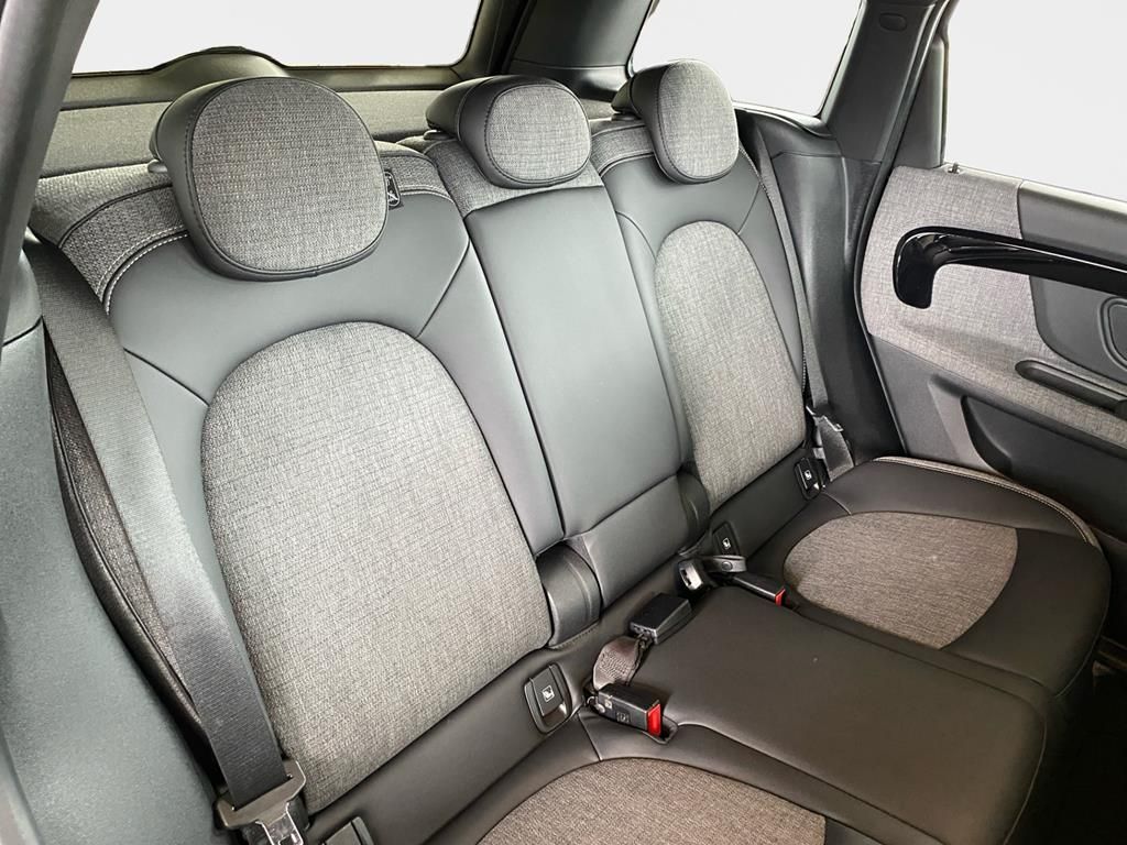 MINI Cooper SE Countryman All4 Classic - Samsaru's Car Outlet