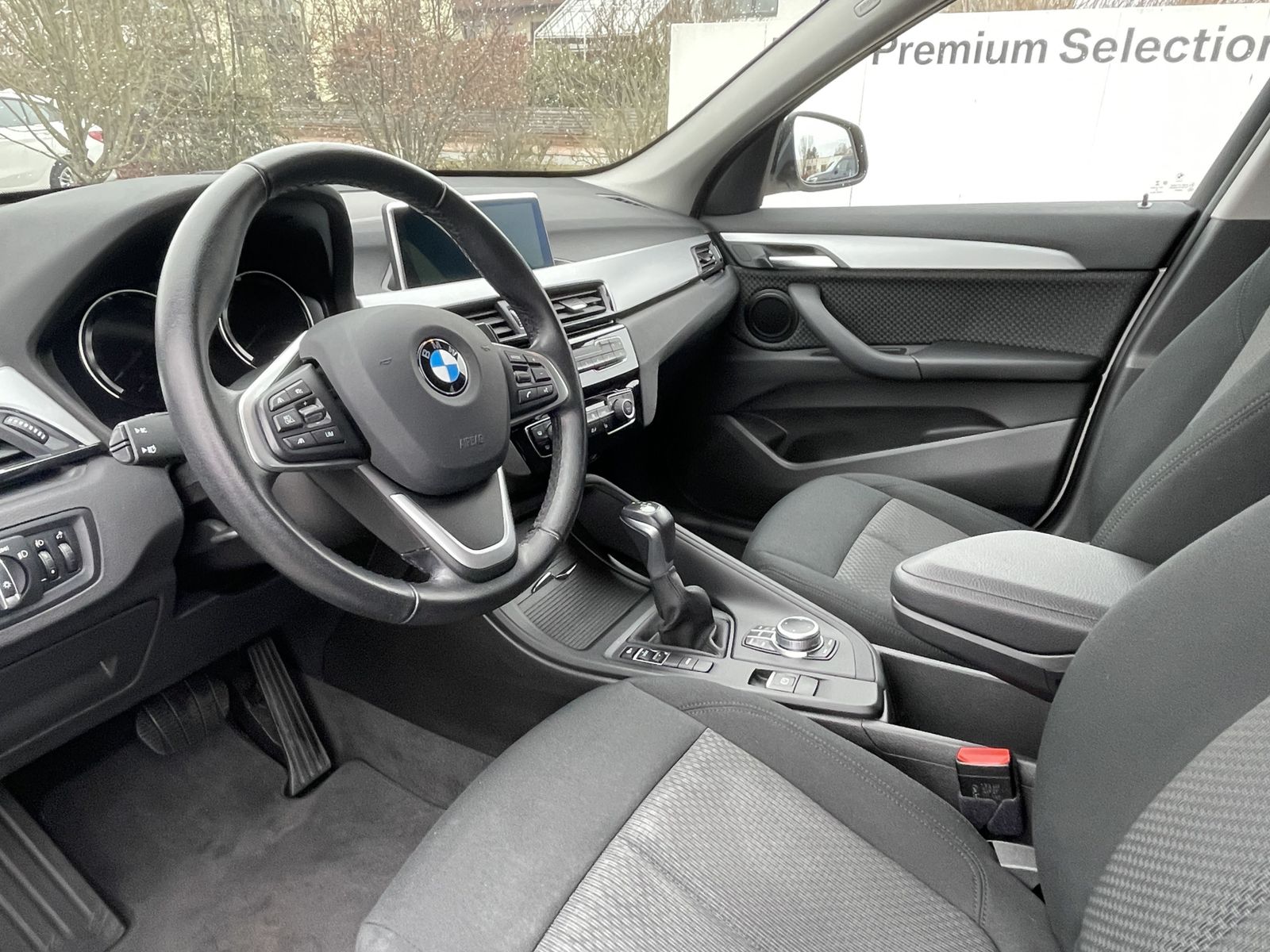 BMW X1 xDrive25e - Samsaru's Car Outlet