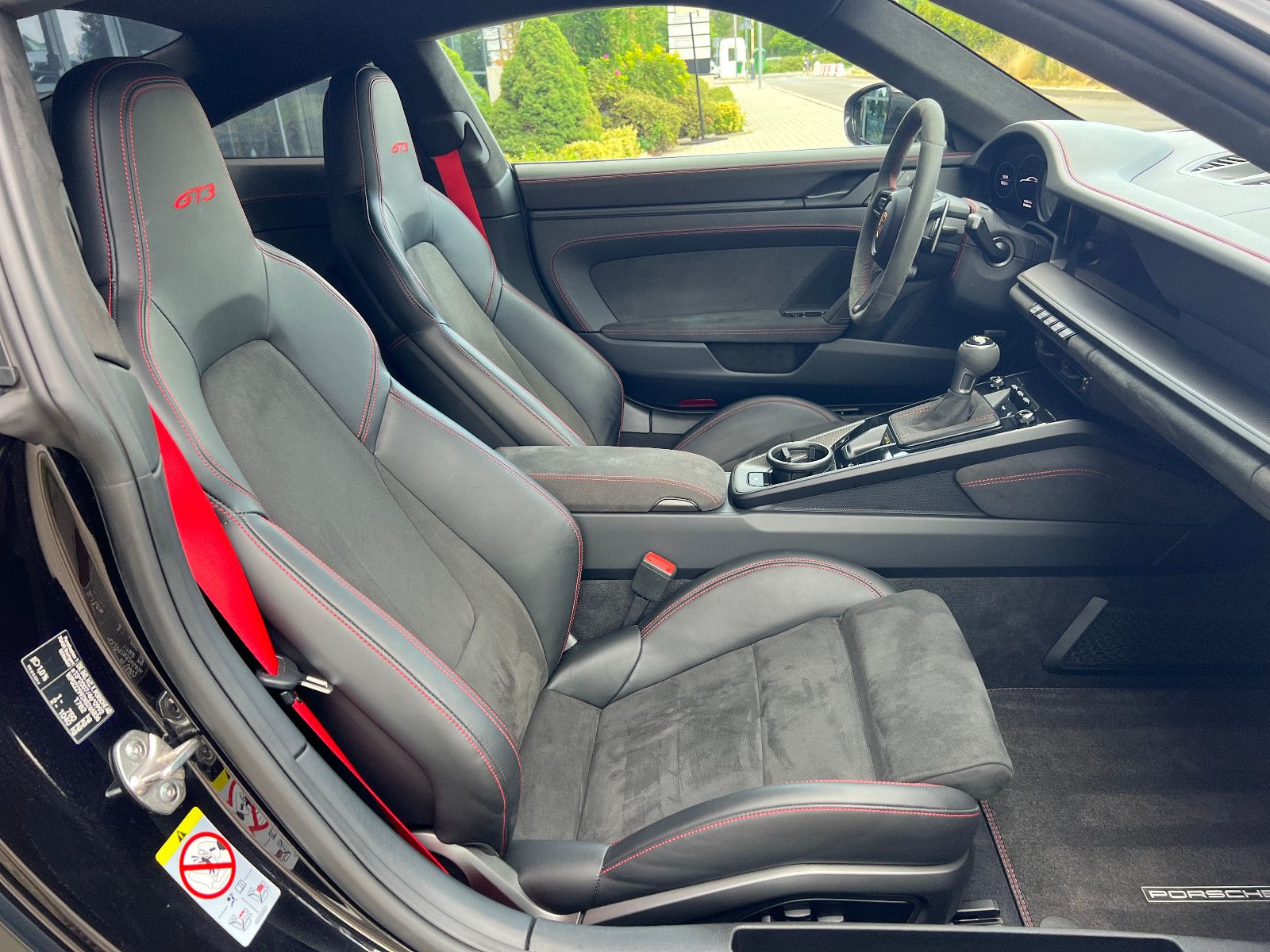 Porsche 911 GT3 - Samsaru's Car Outlet