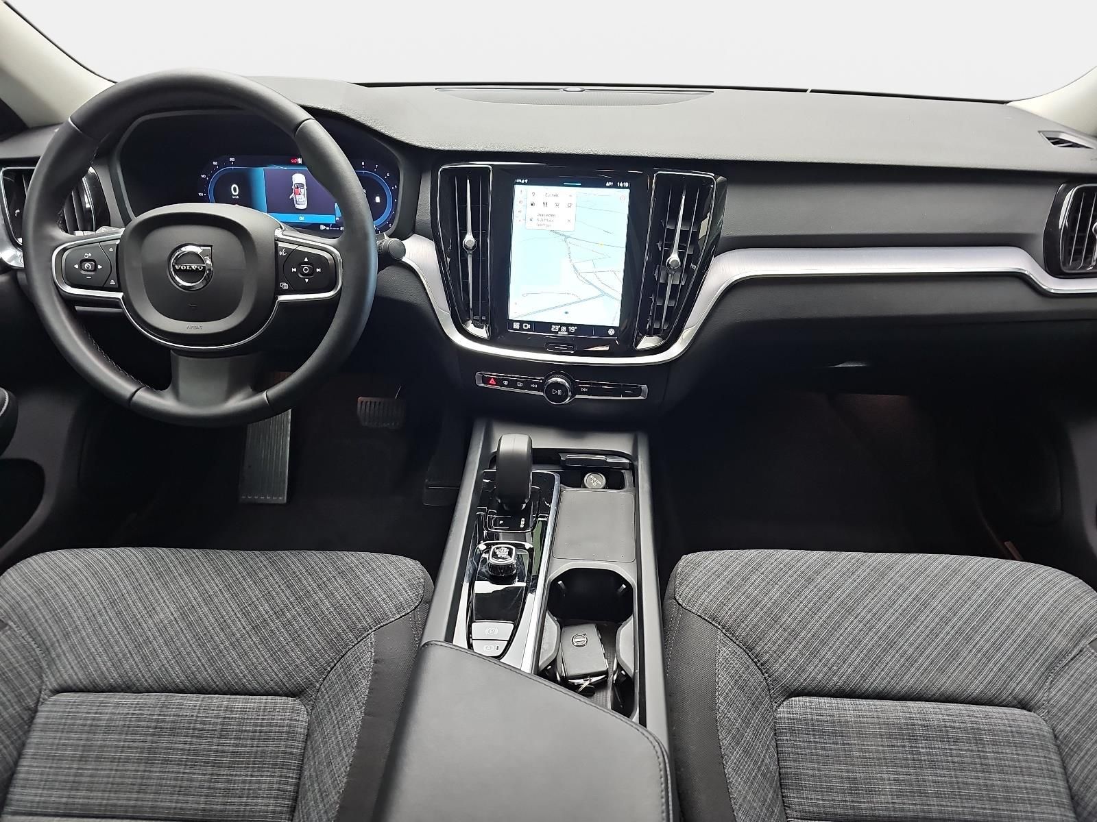 Volvo S60 B4 AUTO. CORE NAVI LED GOOGLE KAMERA LM17