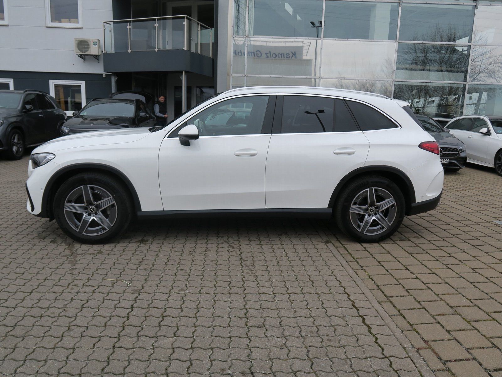 Mercedes-Benz GLC 220 d AMG Line 4M Pan-Dach Burmester HUD AHK
