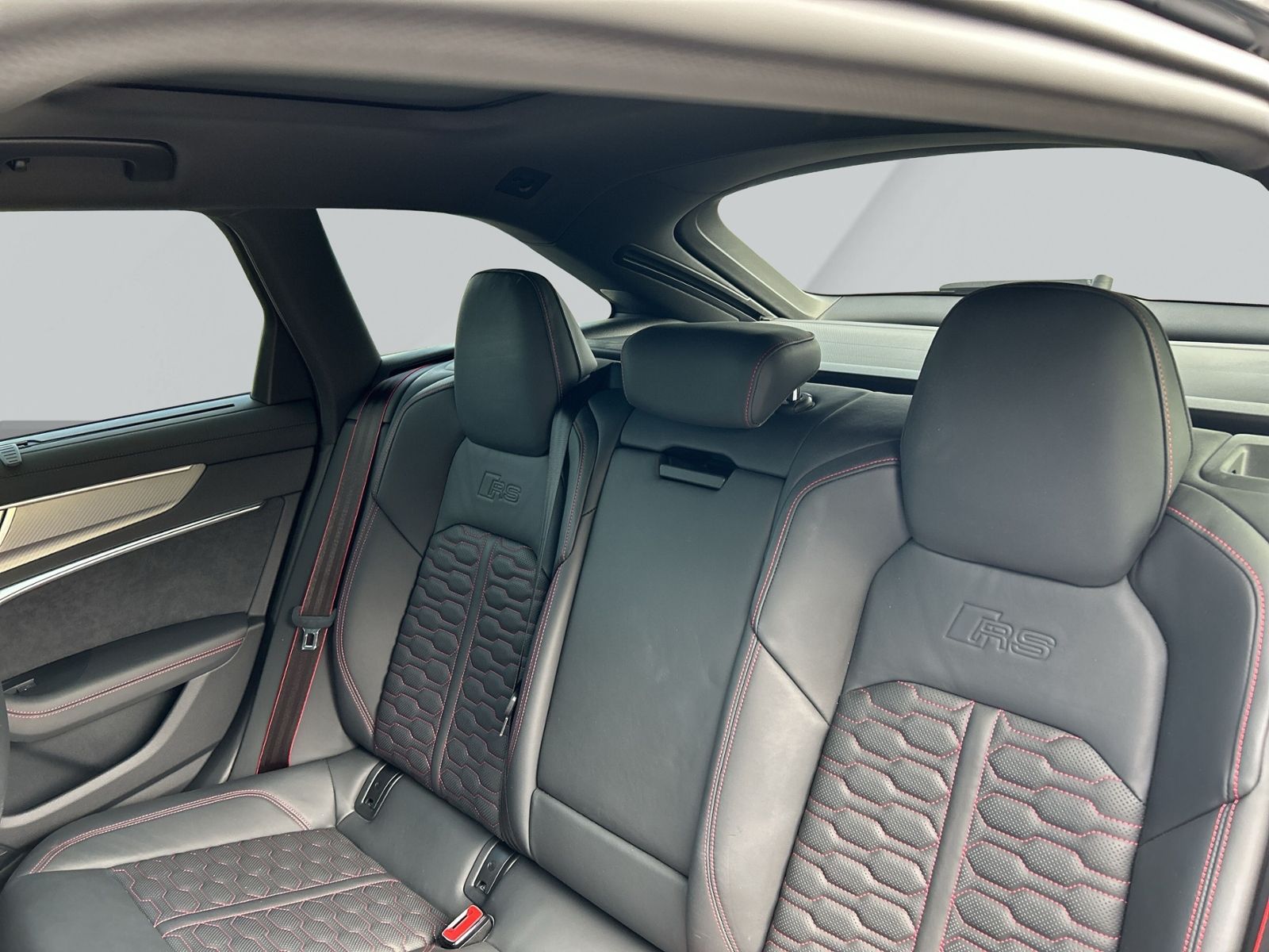 Audi RS6 Avant 4.0 TFSI quattro KERAMIK+MATRIX+B&O+PA