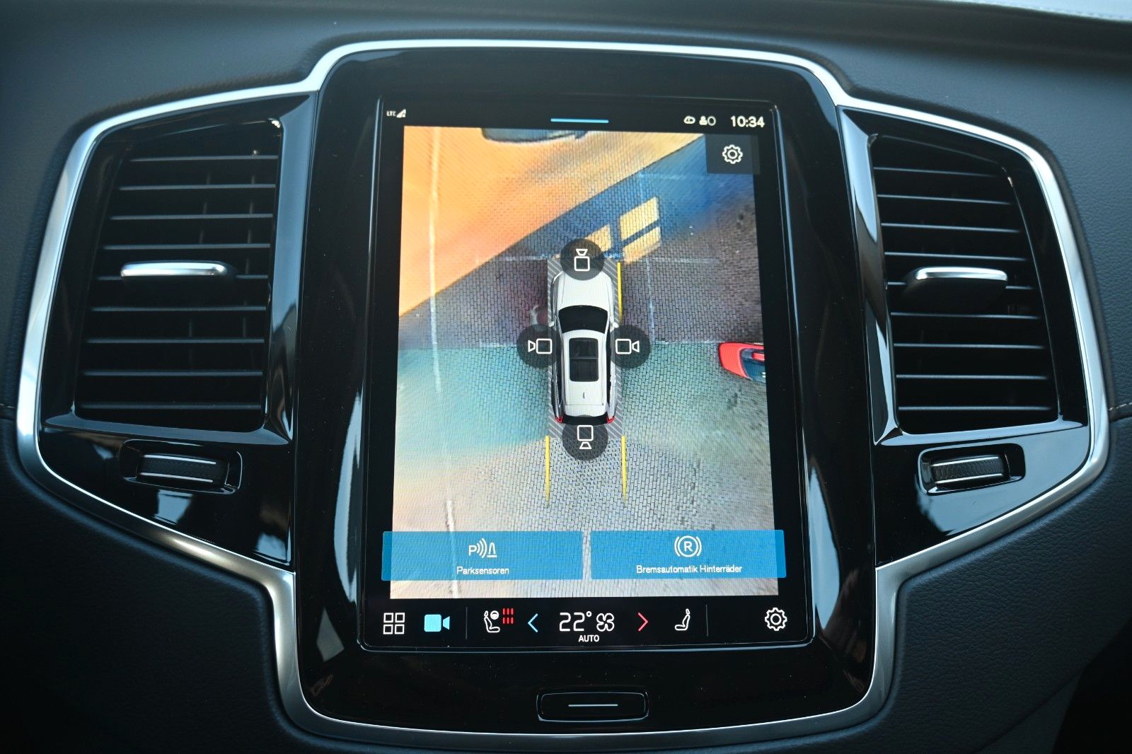 Volvo XC90 B5D AWD Ultimate Bright*PANO*STHZ*LUFT*AHK