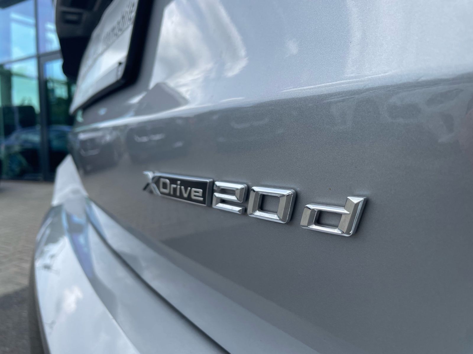 BMW X1 xDrive20d M Sport || AHK 360 ACC H&K Massage