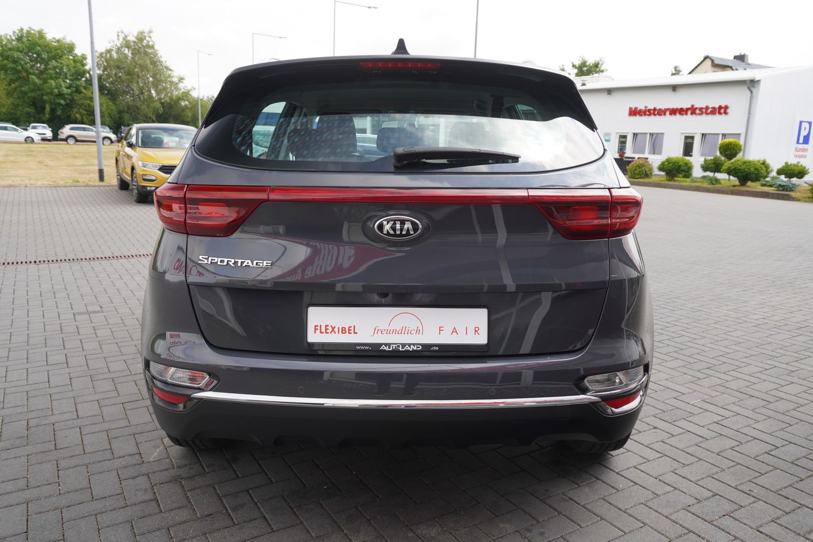 Kia Sportage 1.6 Edition 2WD - Samsaru's Car Outlet