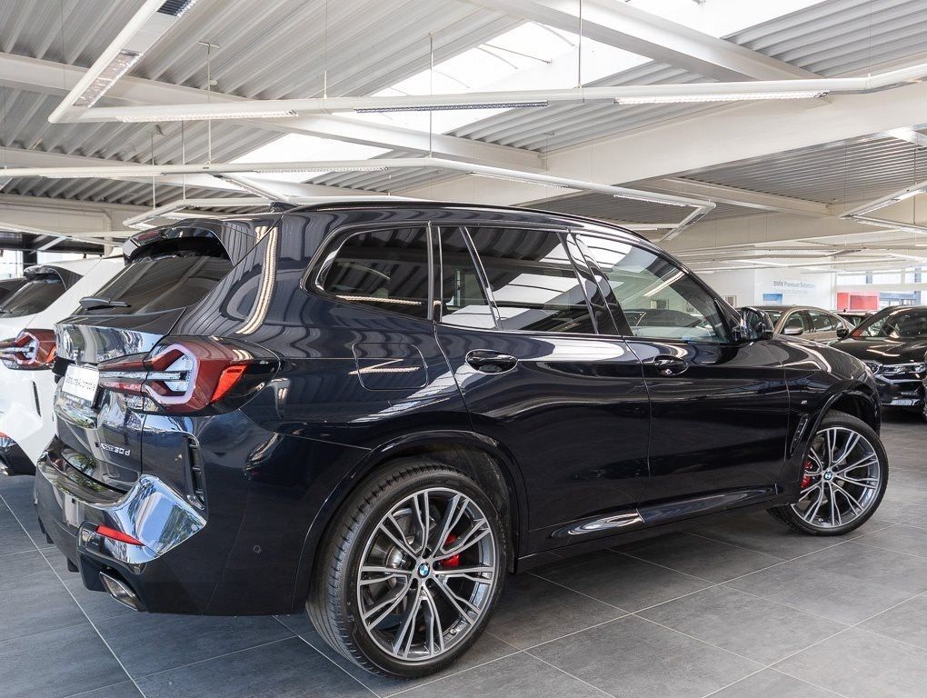 BMW X3 xDrive30d M Sportpaket - Samsaru's Car Outlet