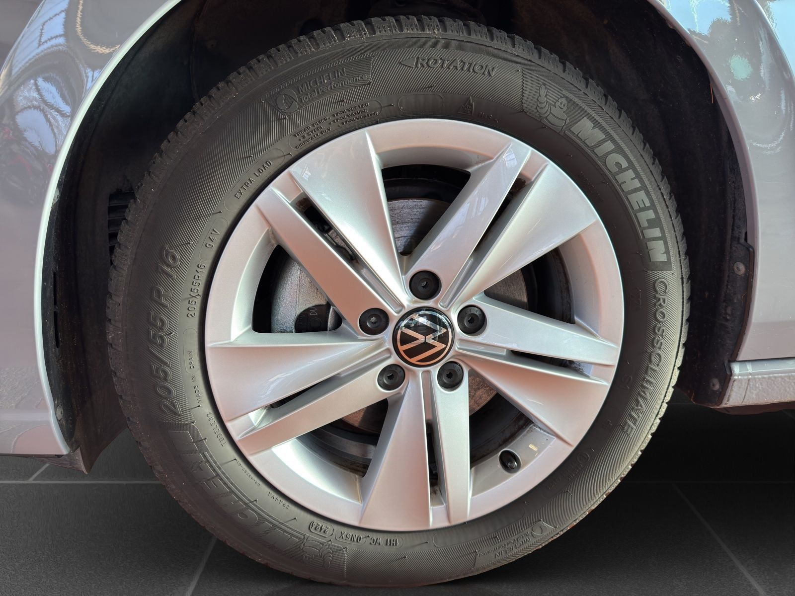 Volkswagen Golf VIII Life 1,5 l eTSI *LED+*AreaView*Side-As