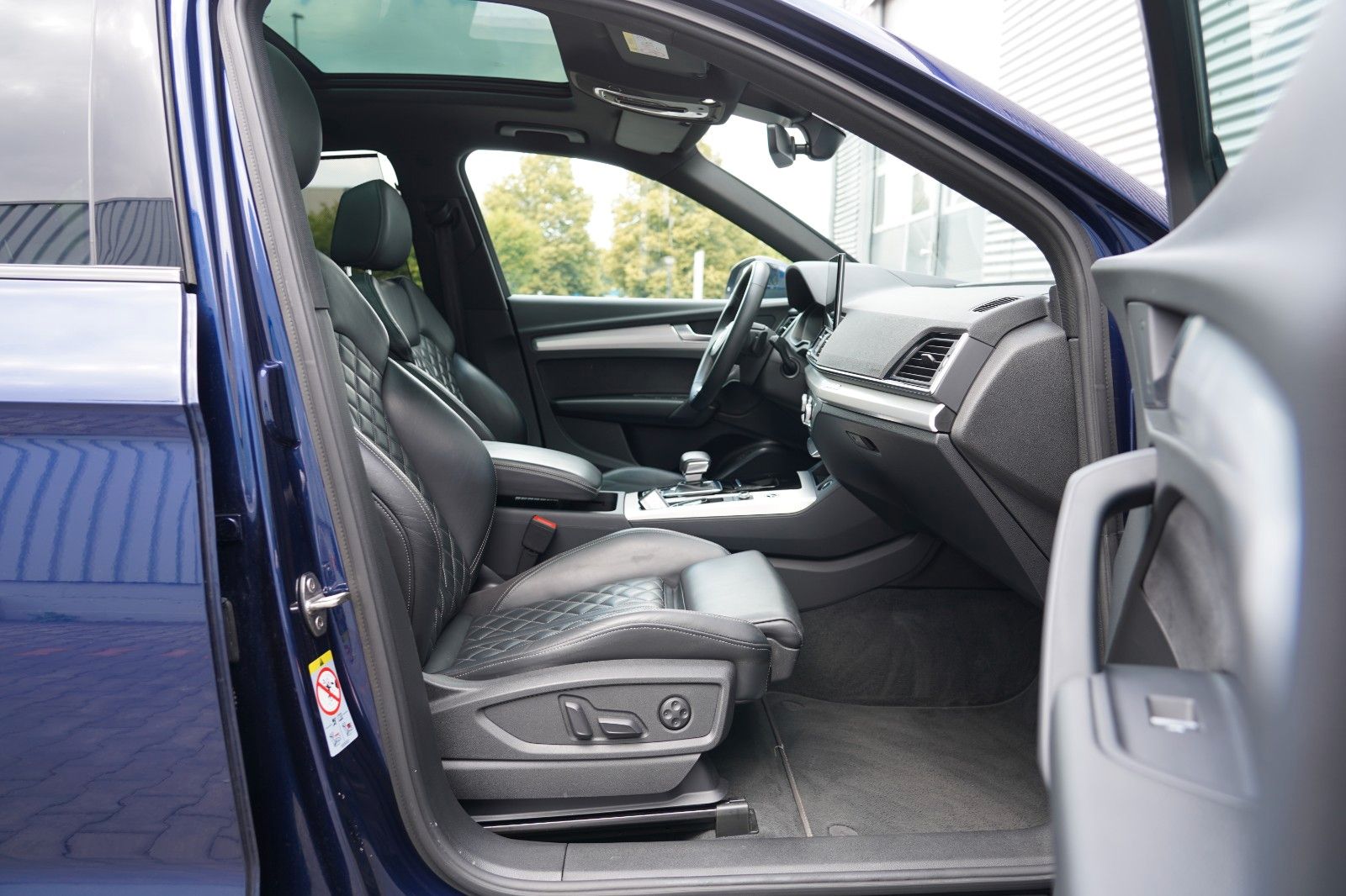 Audi Q5 40TDI quattro S line NAPPA PANO AHK HUD KEY