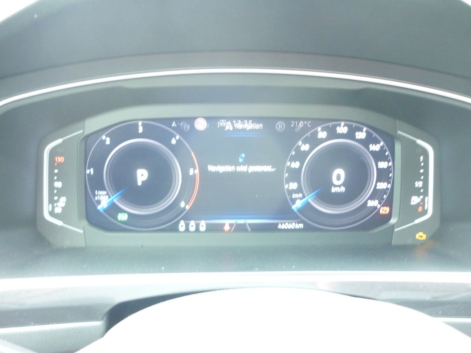 Volkswagen Tiguan 2.0 TDI Elegance - Samsaru's Car Outlet