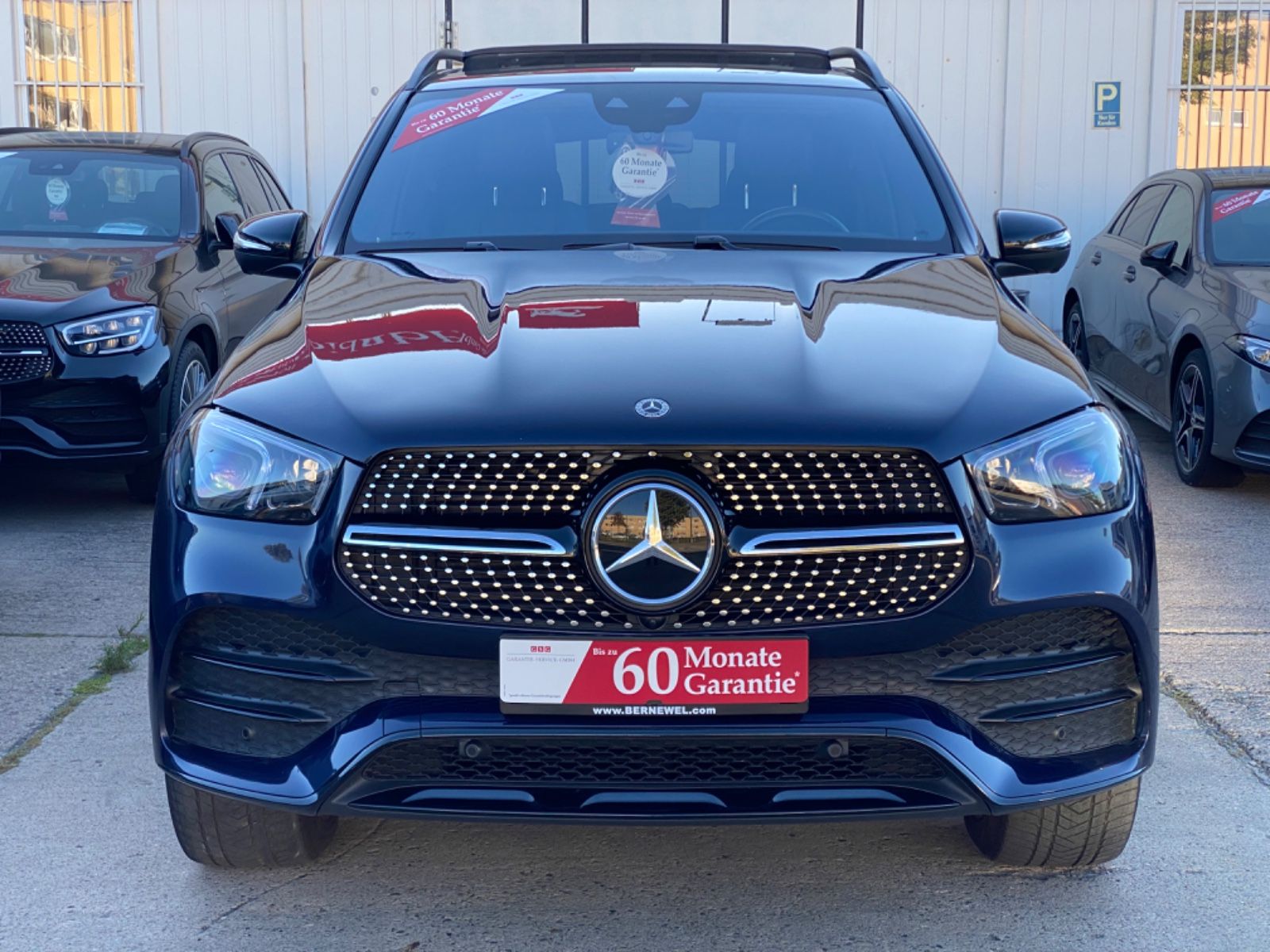 Mercedes-Benz GLE350de AMG 4M_Panorama_Airmatic_360°_Keyless_