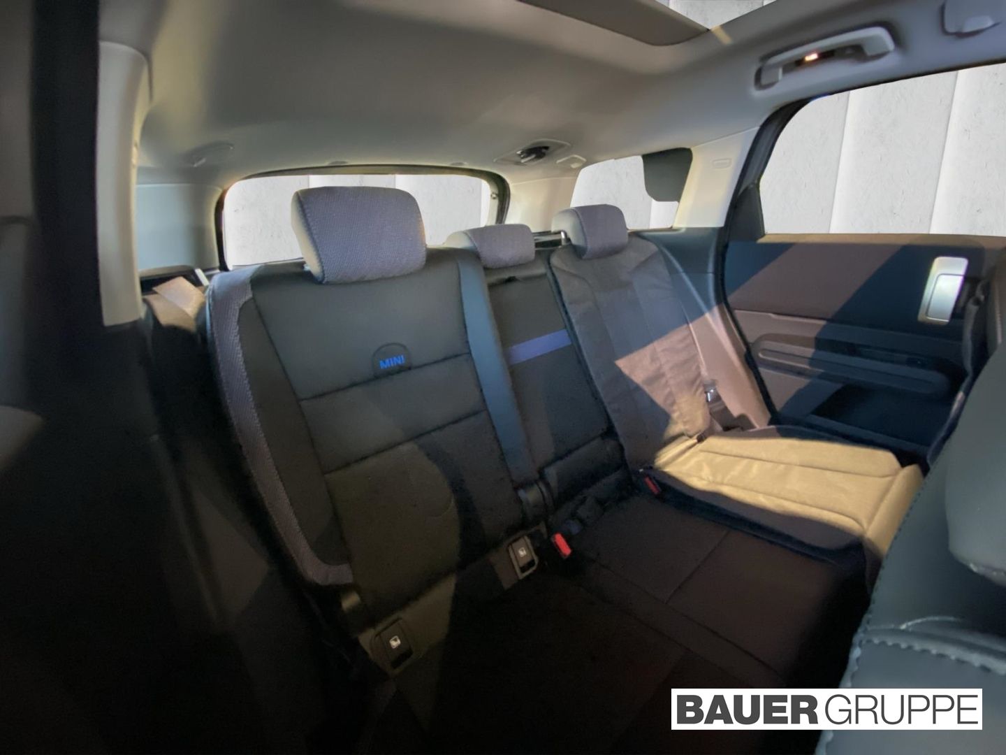 MINI Countryman C Classic Trim - Samsaru's Car Outlet