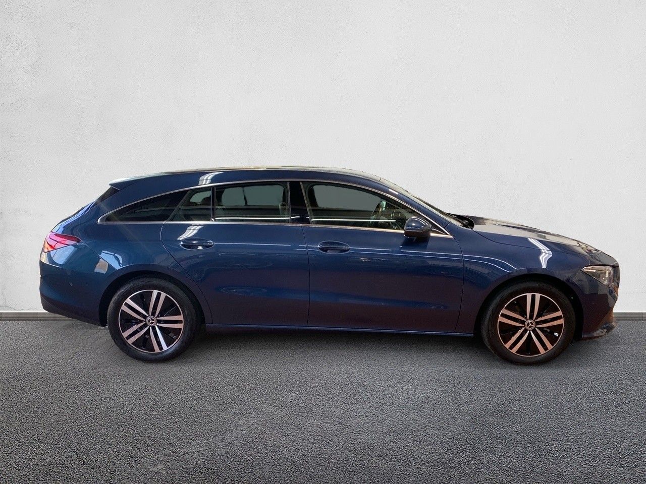Mercedes-Benz CLA 200d Shootingbrake 4Matic - Samsaru's Car Outlet