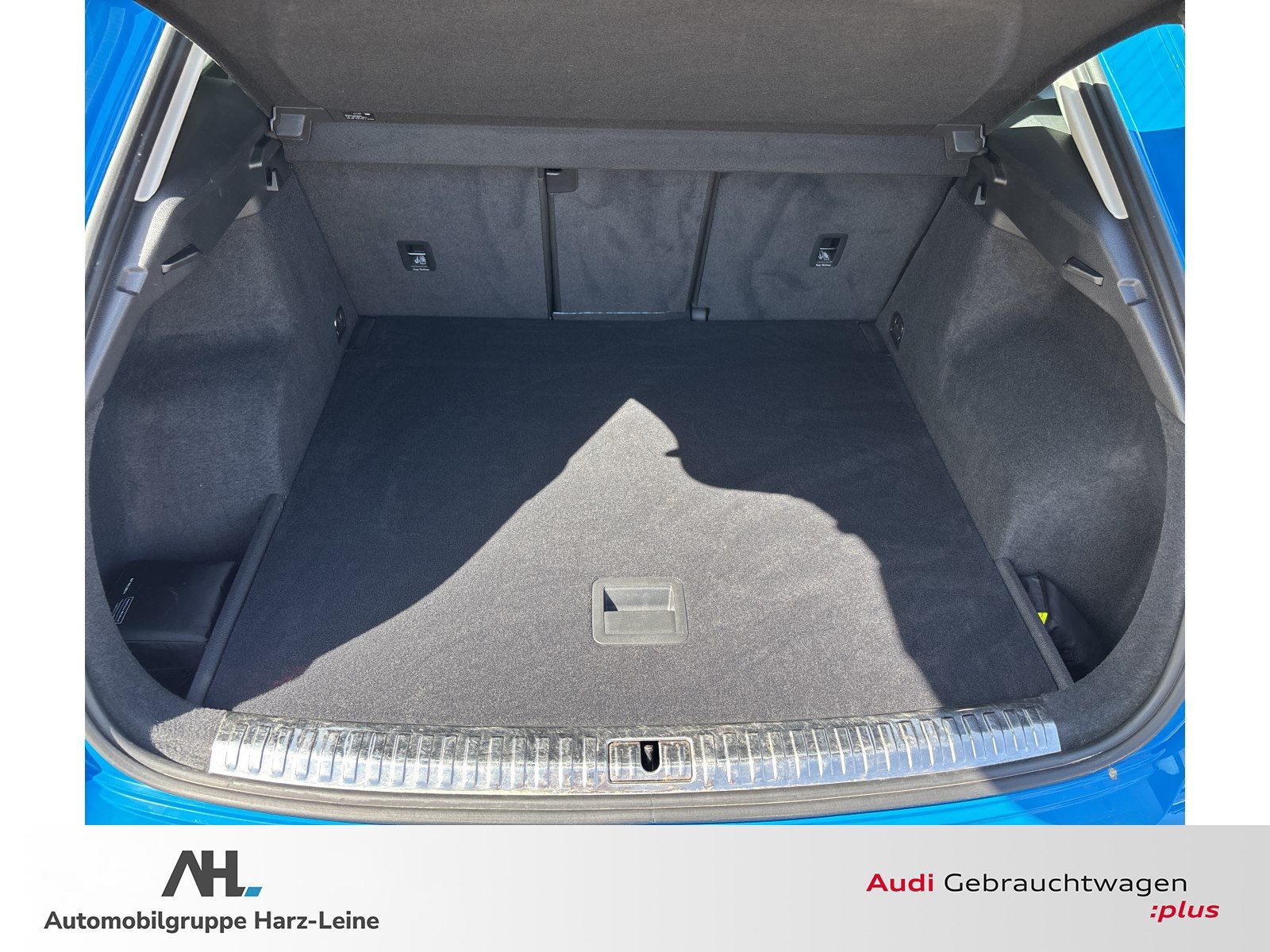 Audi Q3 S line 35 TDI quattro - Samsaru's Car Outlet