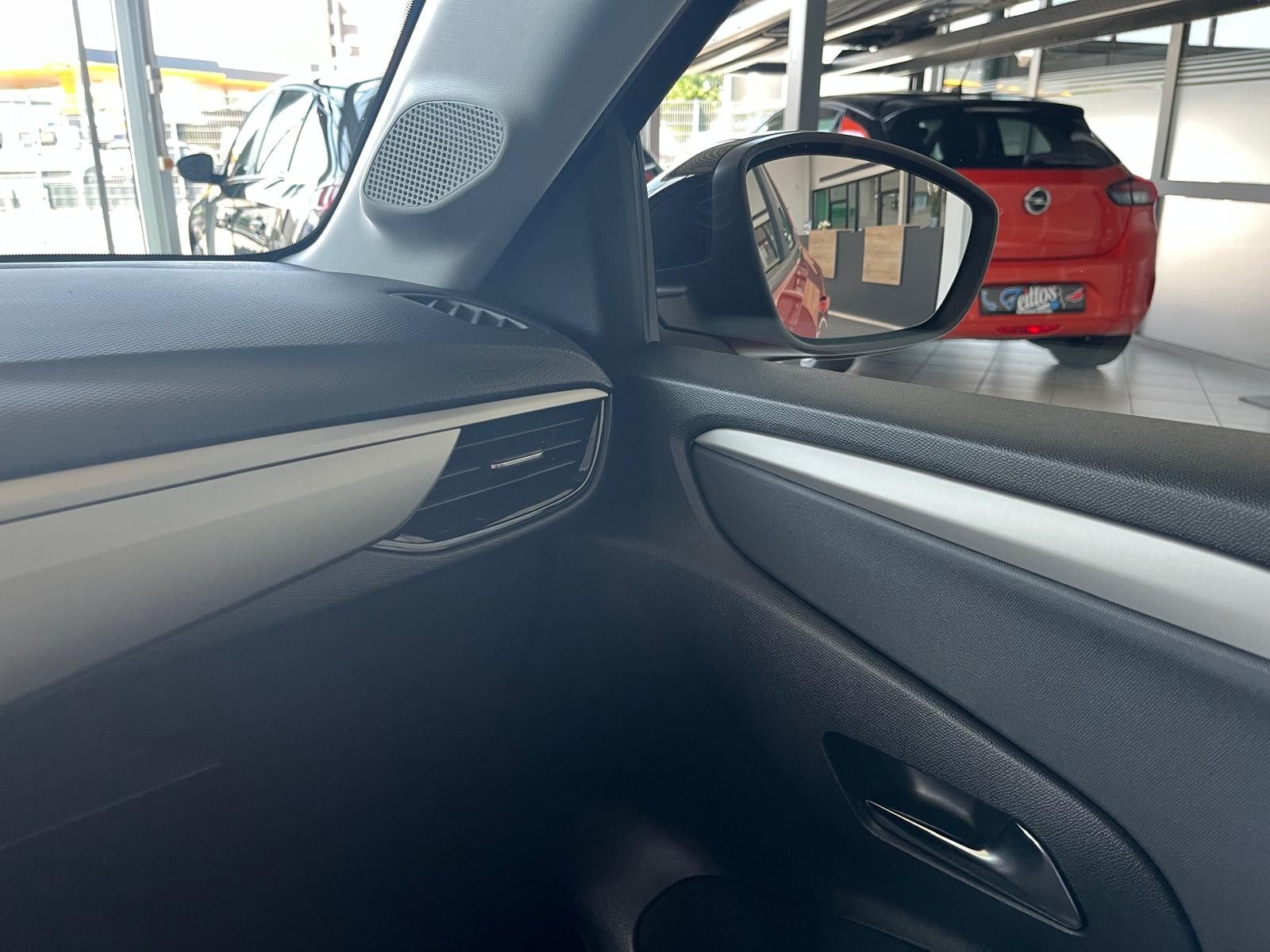 Opel Corsa F e Edition - Samsaru's Car Outlet
