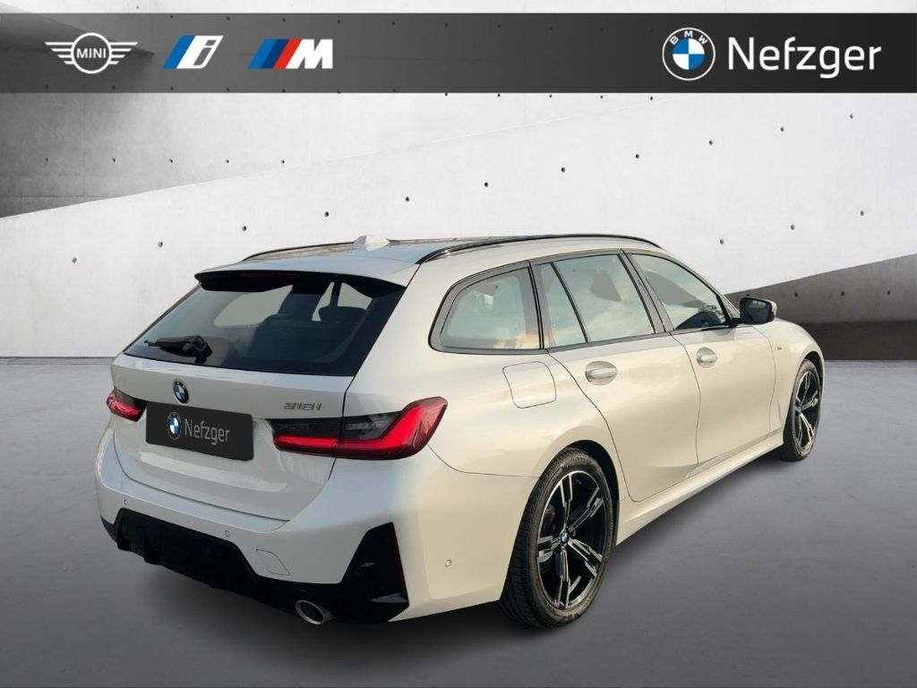BMW 318 i Touring M Sport HUD LED HiFi