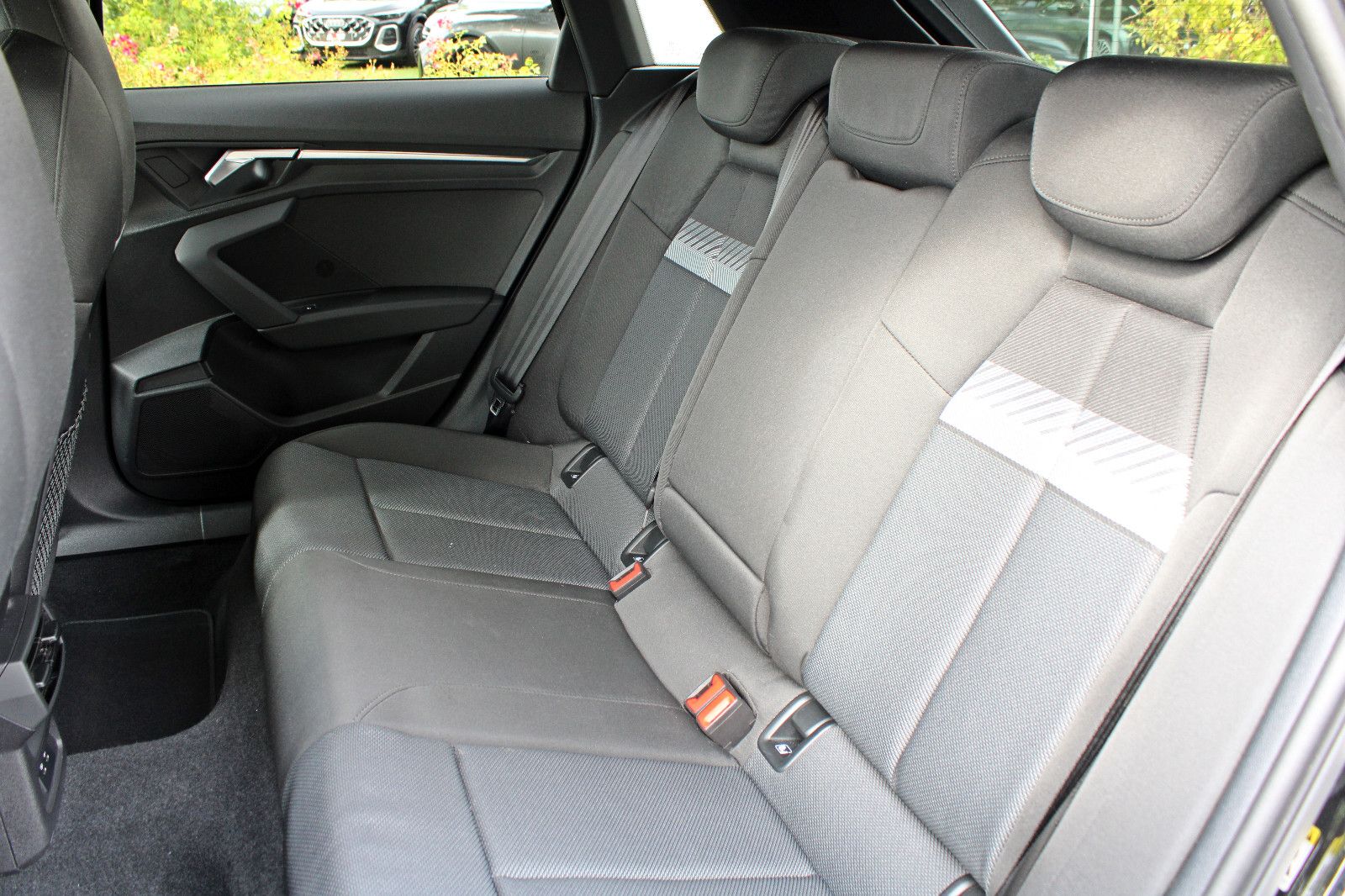 Audi A3 Sportback 35TDI S-tronic KAMERA AHK VC MATRIX