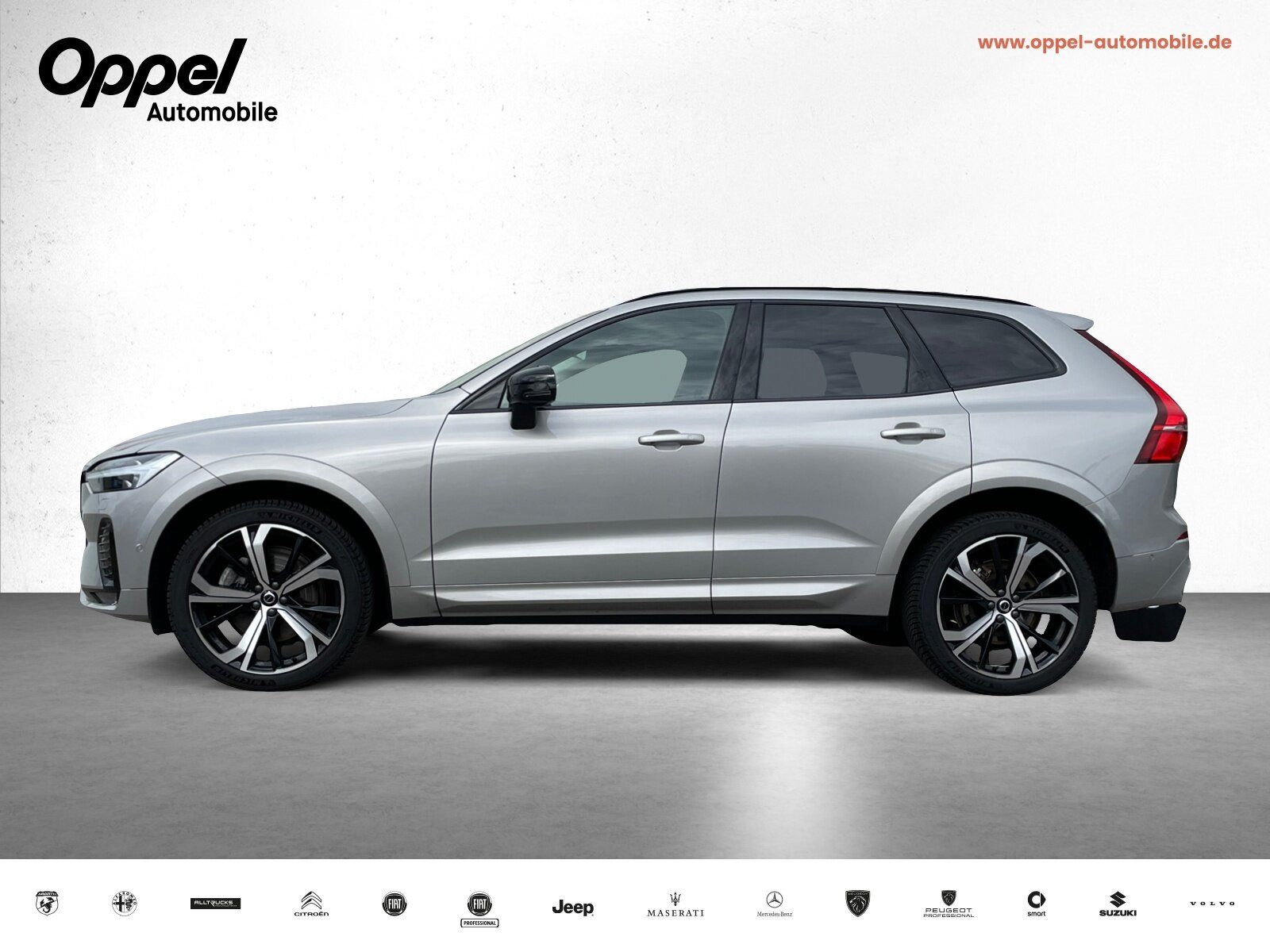Volvo XC60 B5 Benzin AWD Ultimate Dark SHD+AHK+ALA