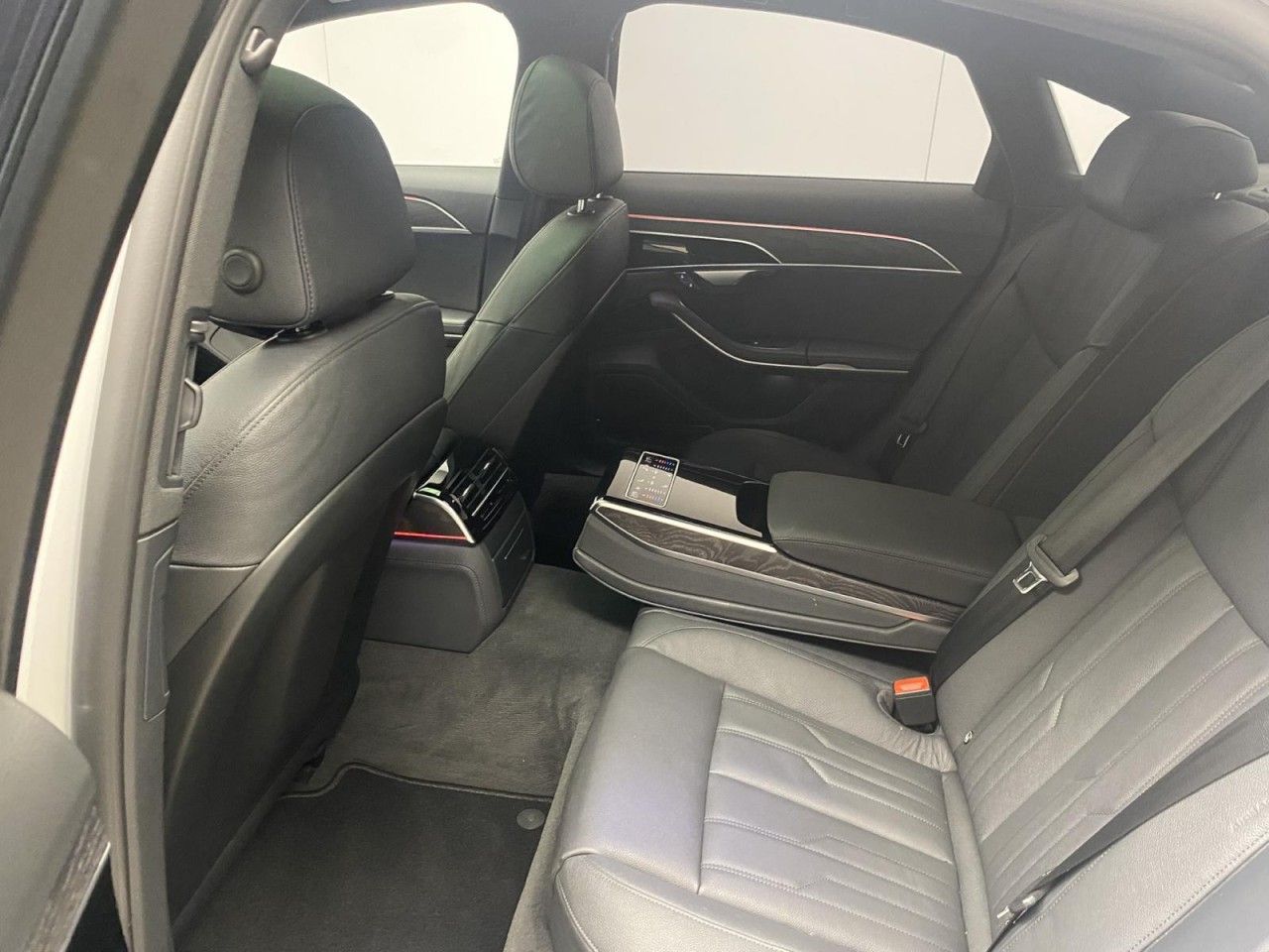 Audi A8 55 TFSI quattro S-Line Black - Samsaru's Car Outlet