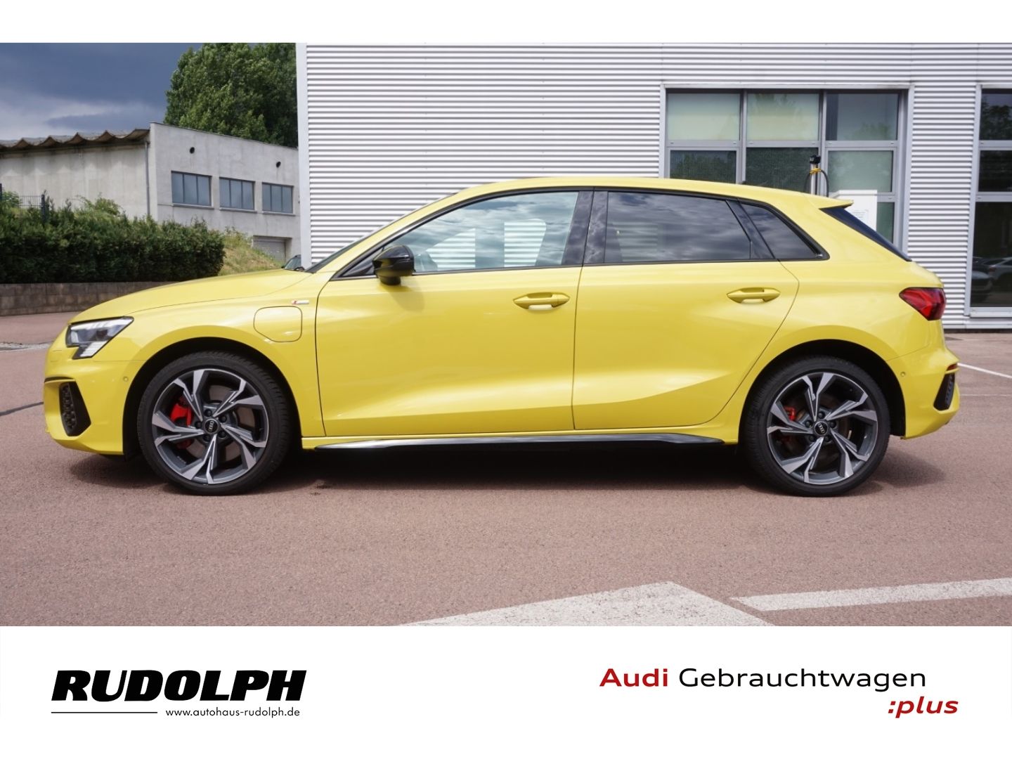 Audi A3 Sportback S line 45 TFSIe S-tronic - Samsaru's Car Outlet